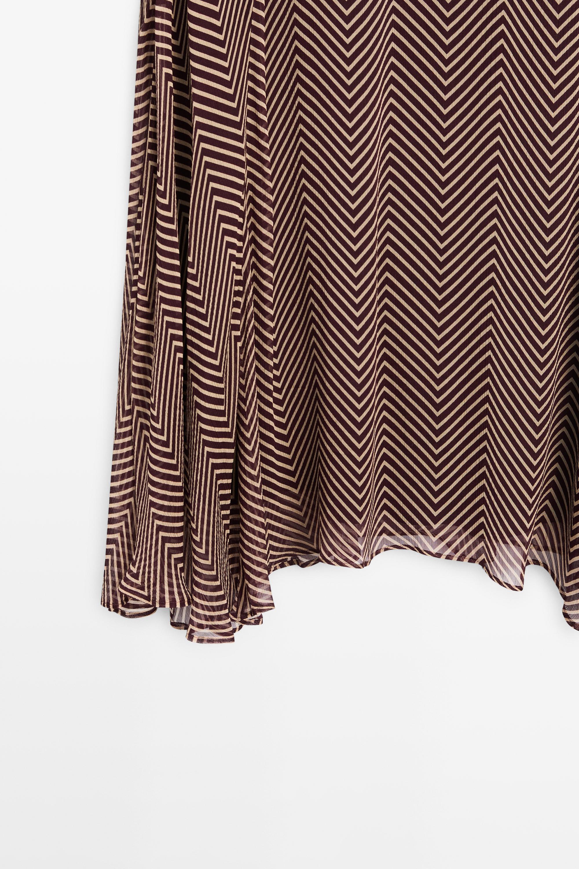 Geometric print flared midi skirt — BURGUNDY