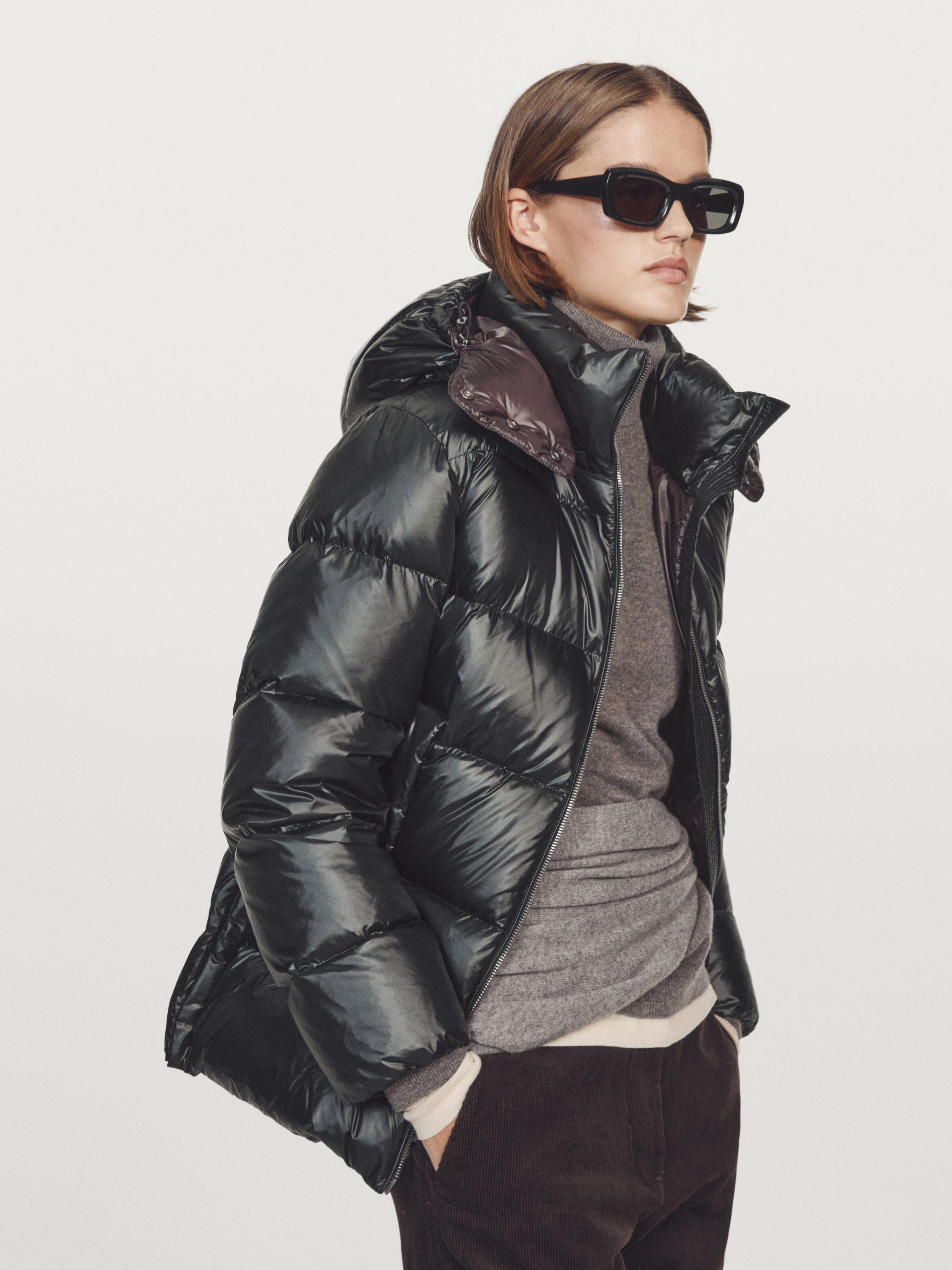 جاكيت لامع مبطن بالزغب ومقاوم للماء