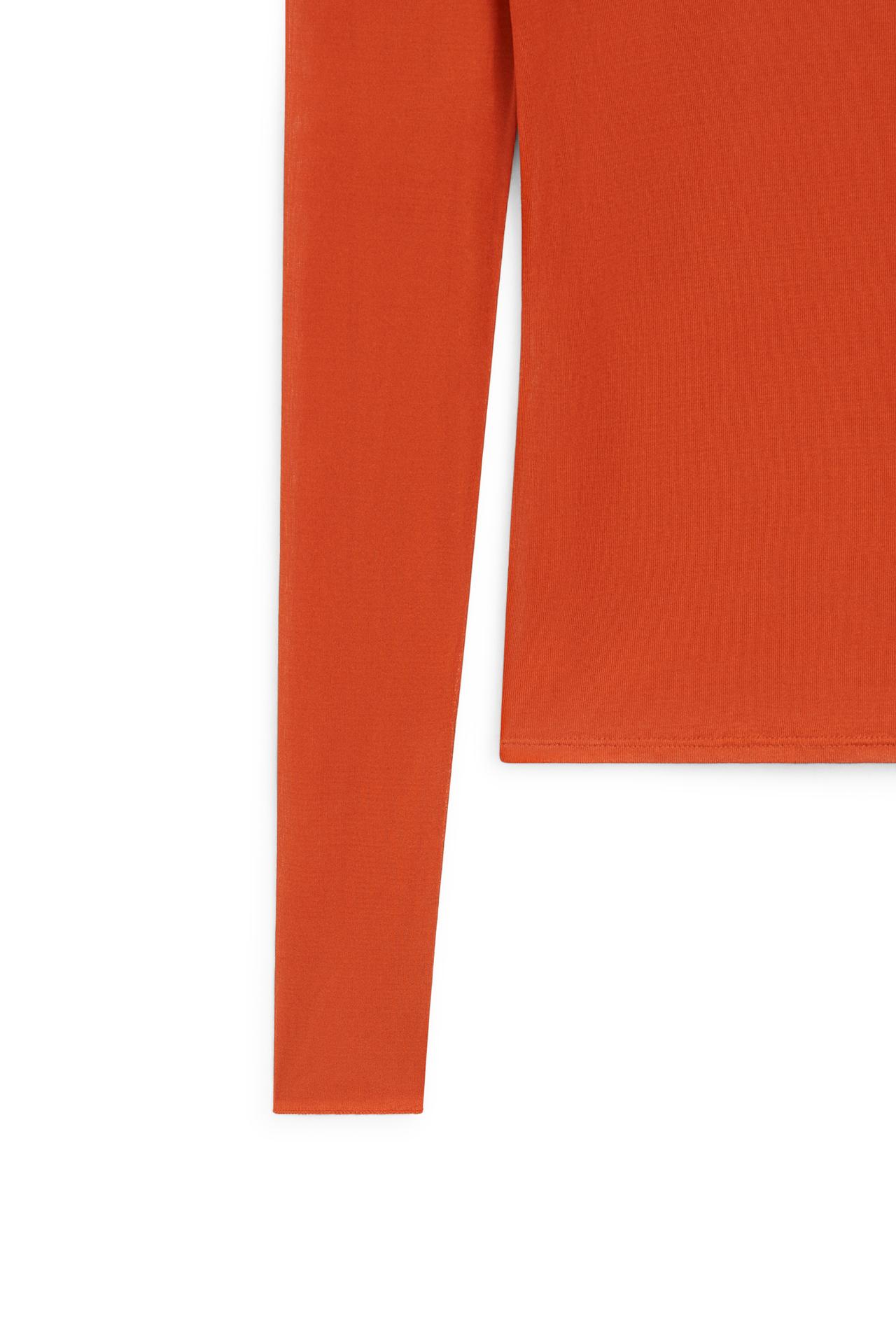 100% silk funnel neck T-shirt - LIMITED EDITION — RED