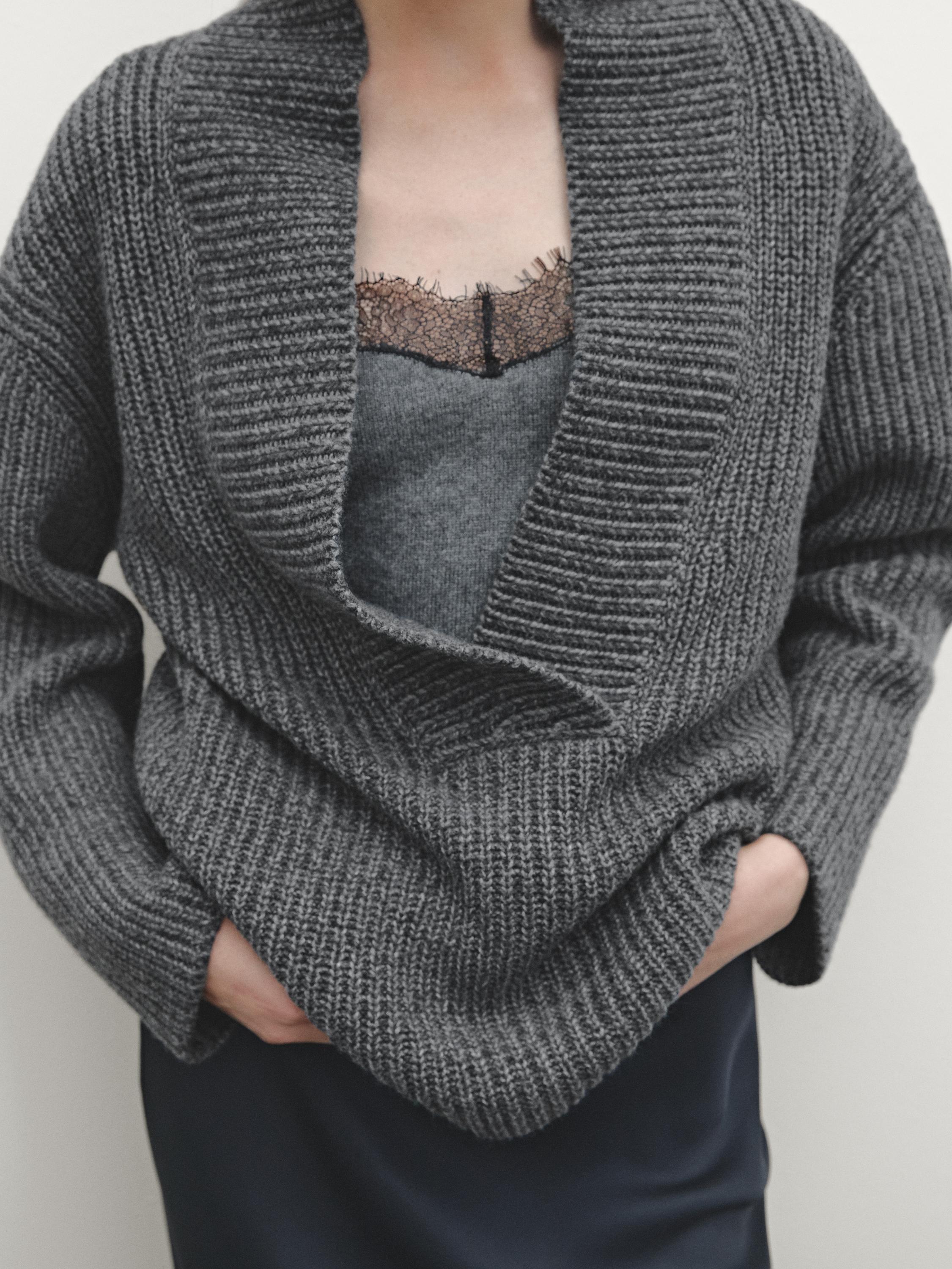 Jersey punto perlado cuello desbocado