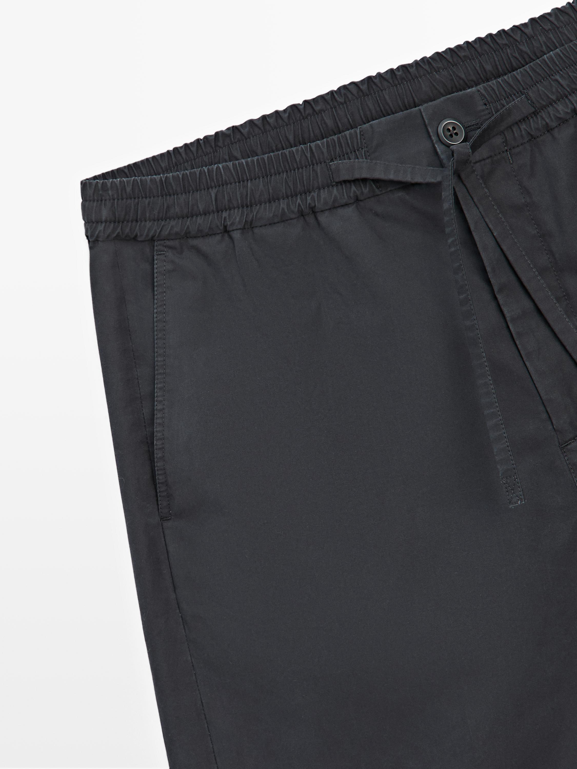 100% cotton jogger fit Bermuda shorts — NAVY BLUE