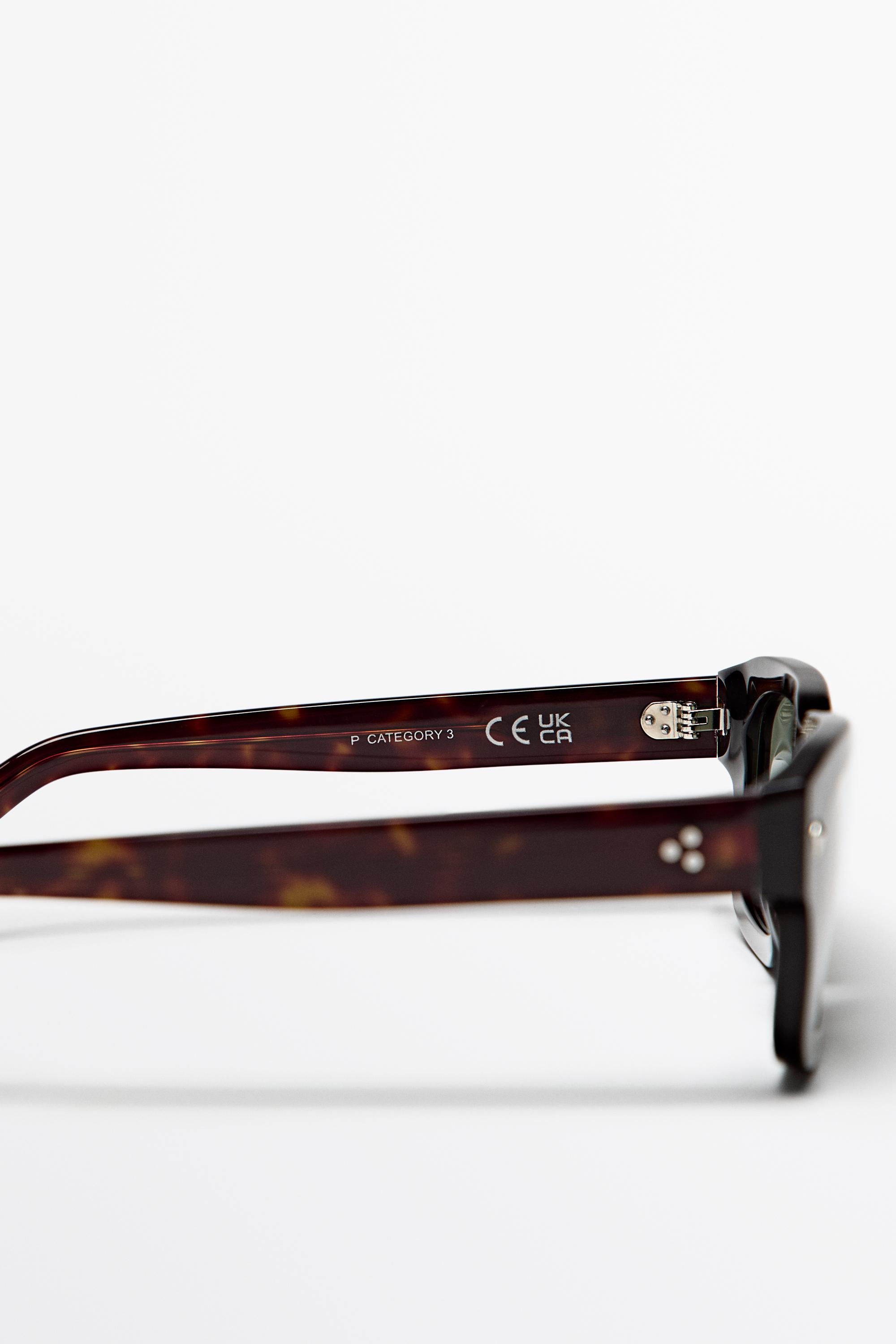 Rectangular sunglasses — BROWN