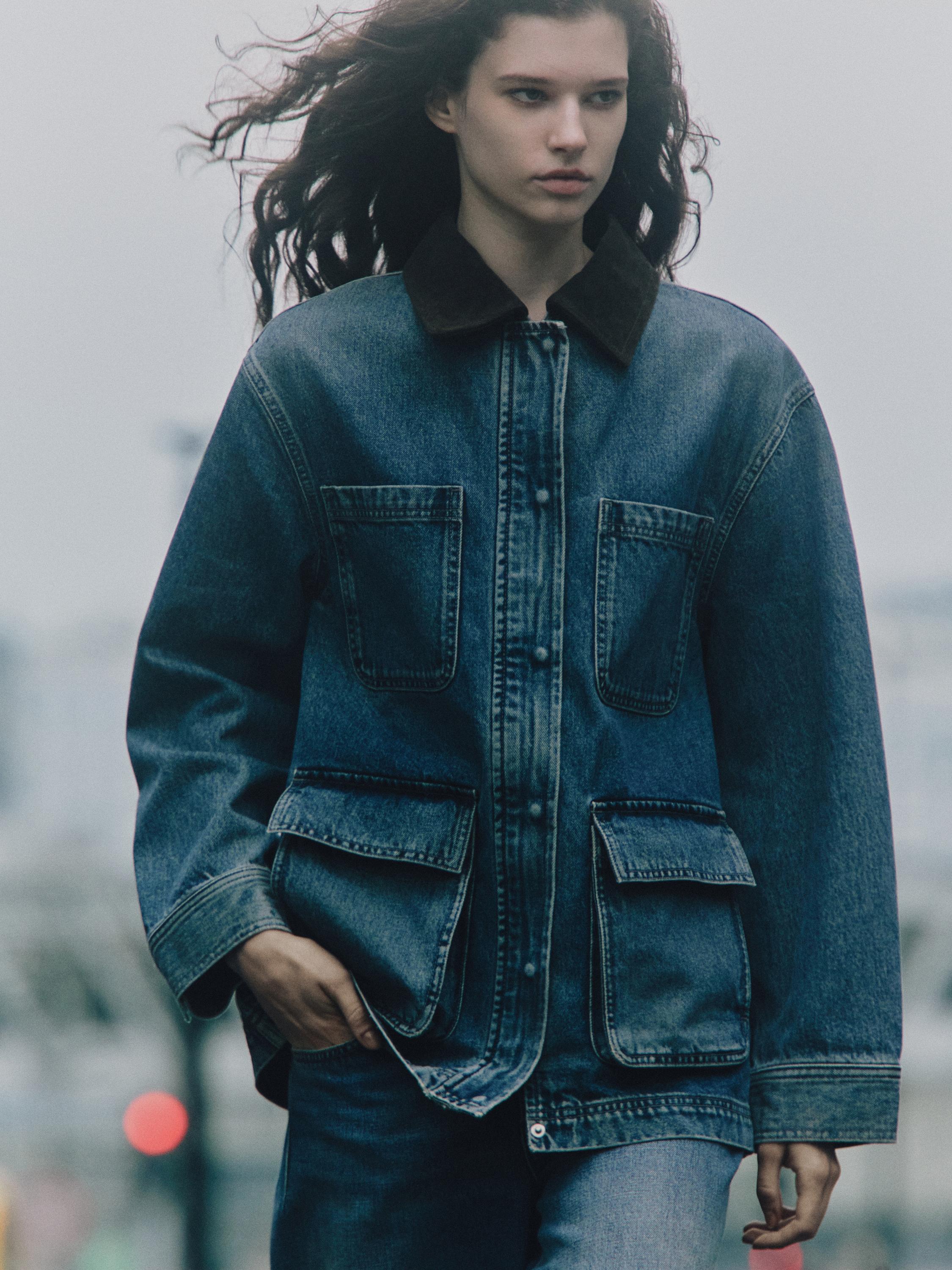 Denim jacket with pockets