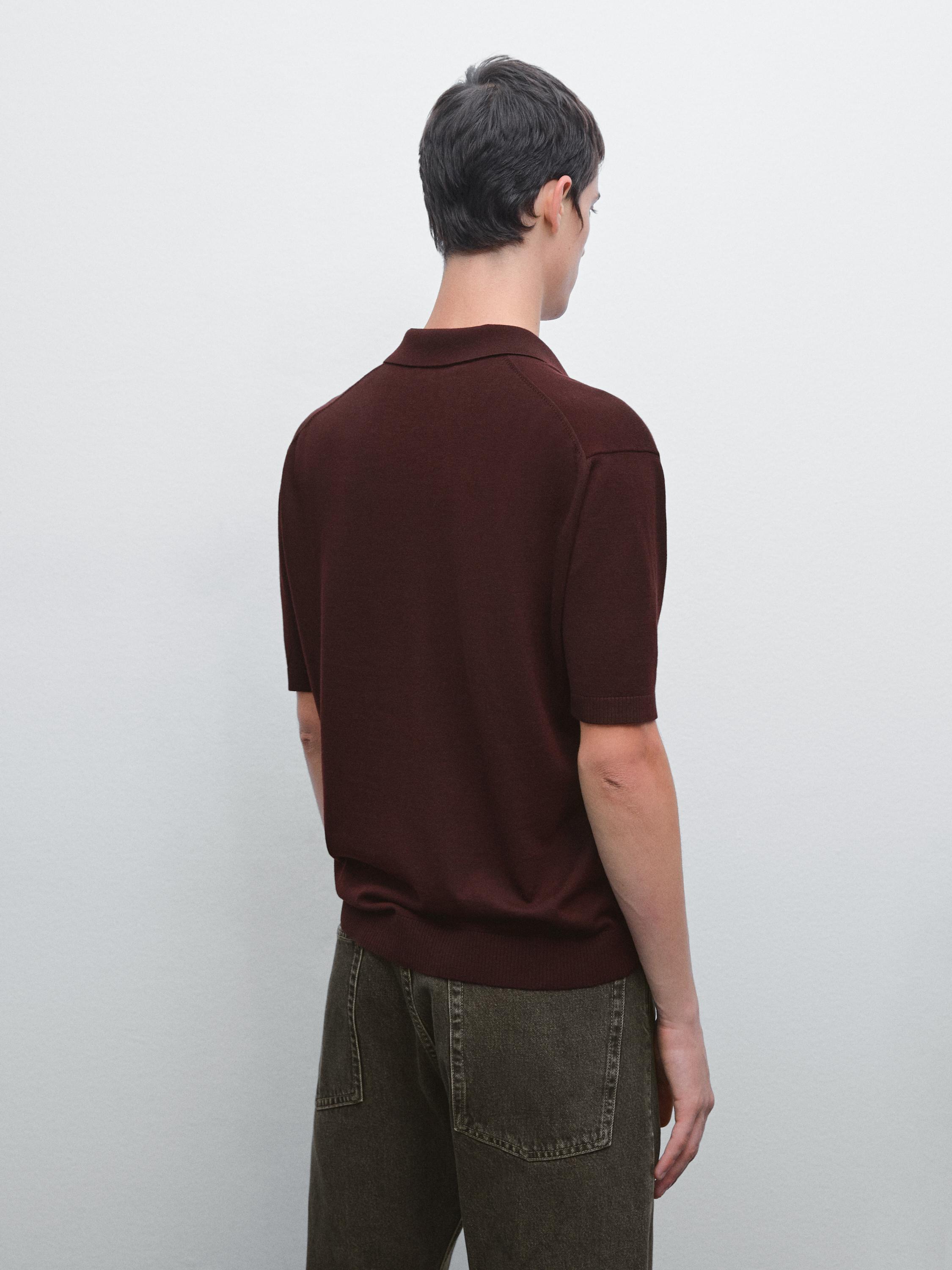 Short sleeve knit polo shirt