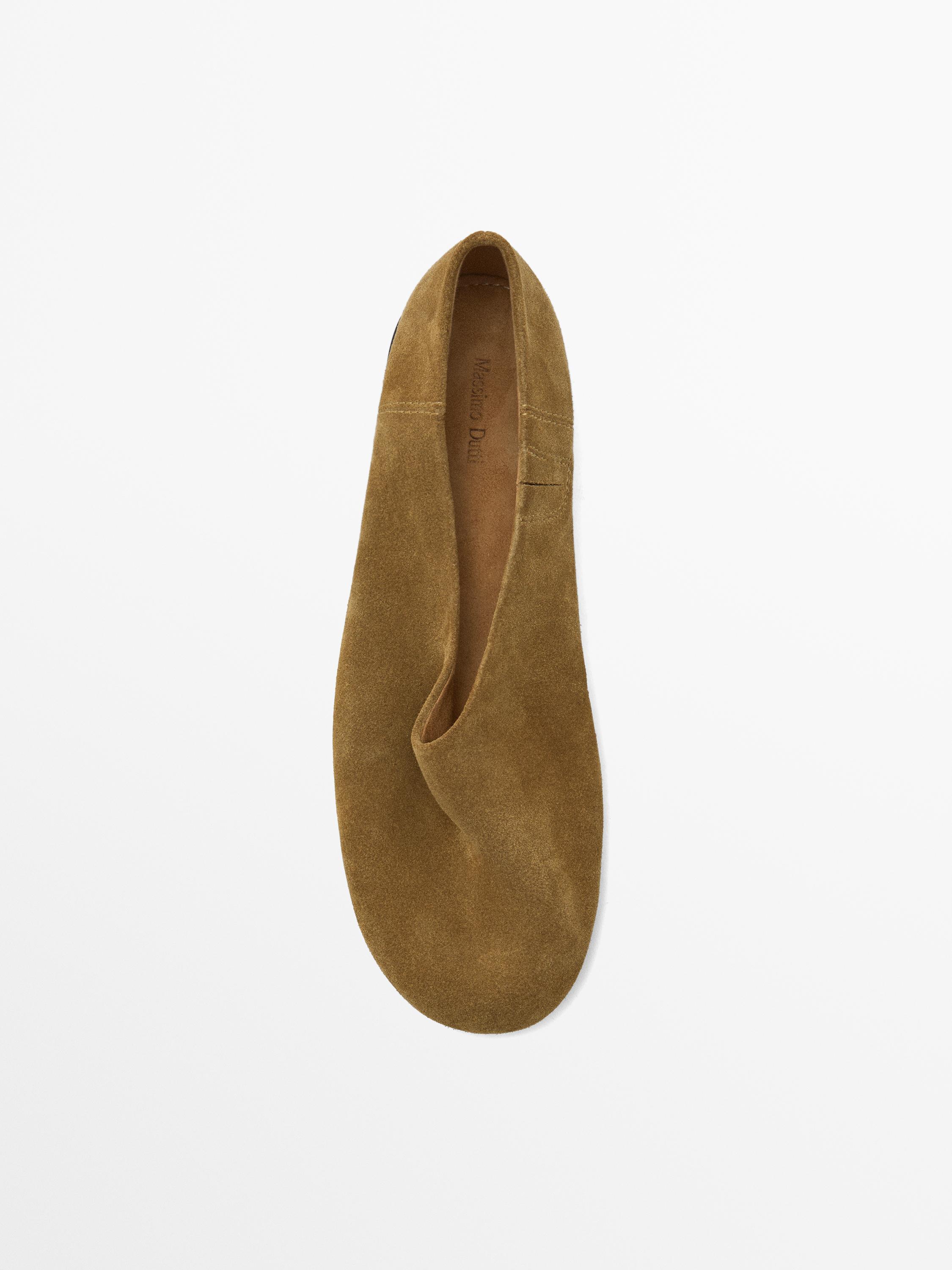 Soft round toe ballet flats