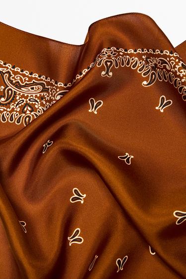 Paisley print scarf — Caramel 2