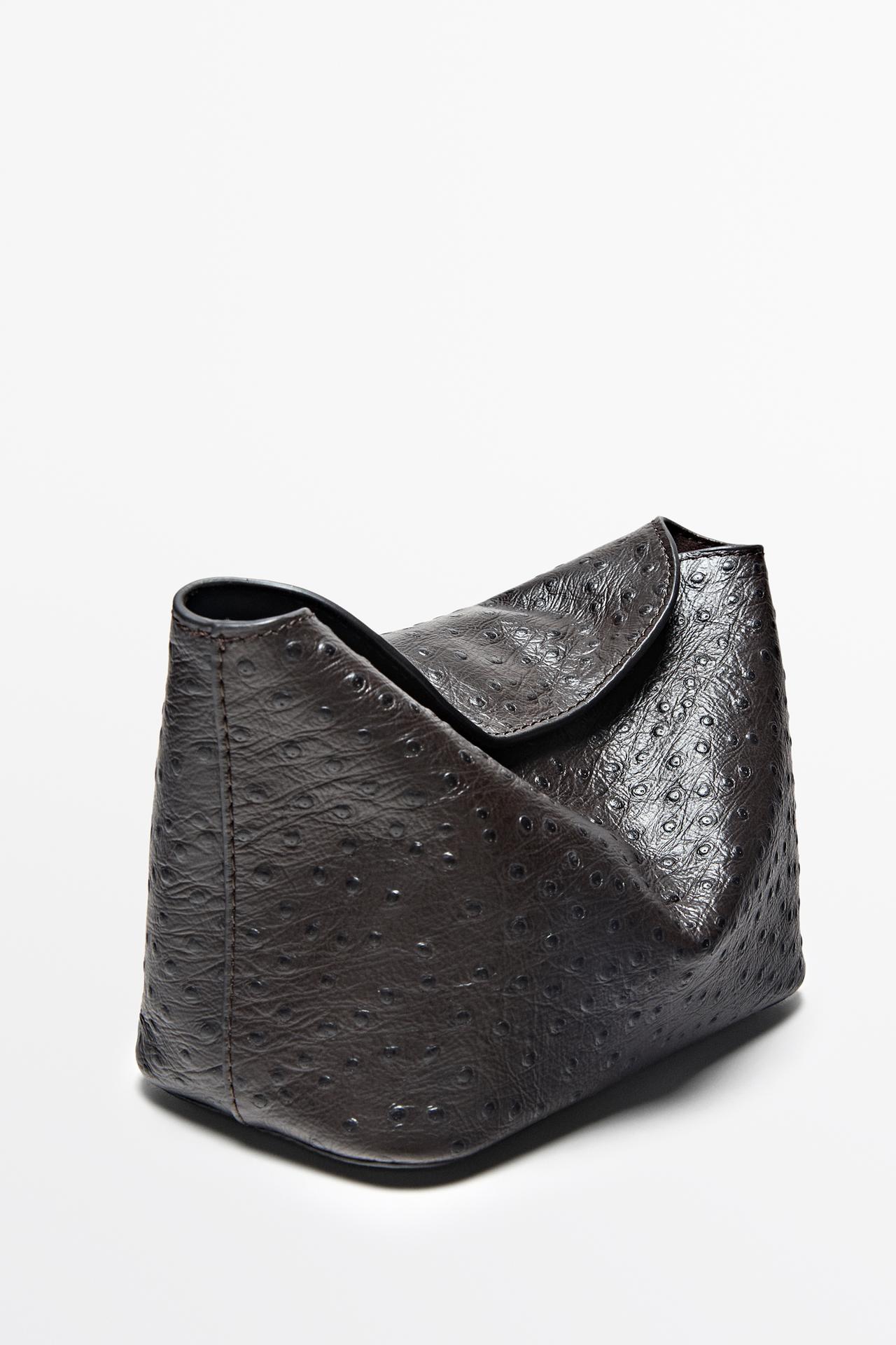 Textured medium nappa leather bag — BROWN