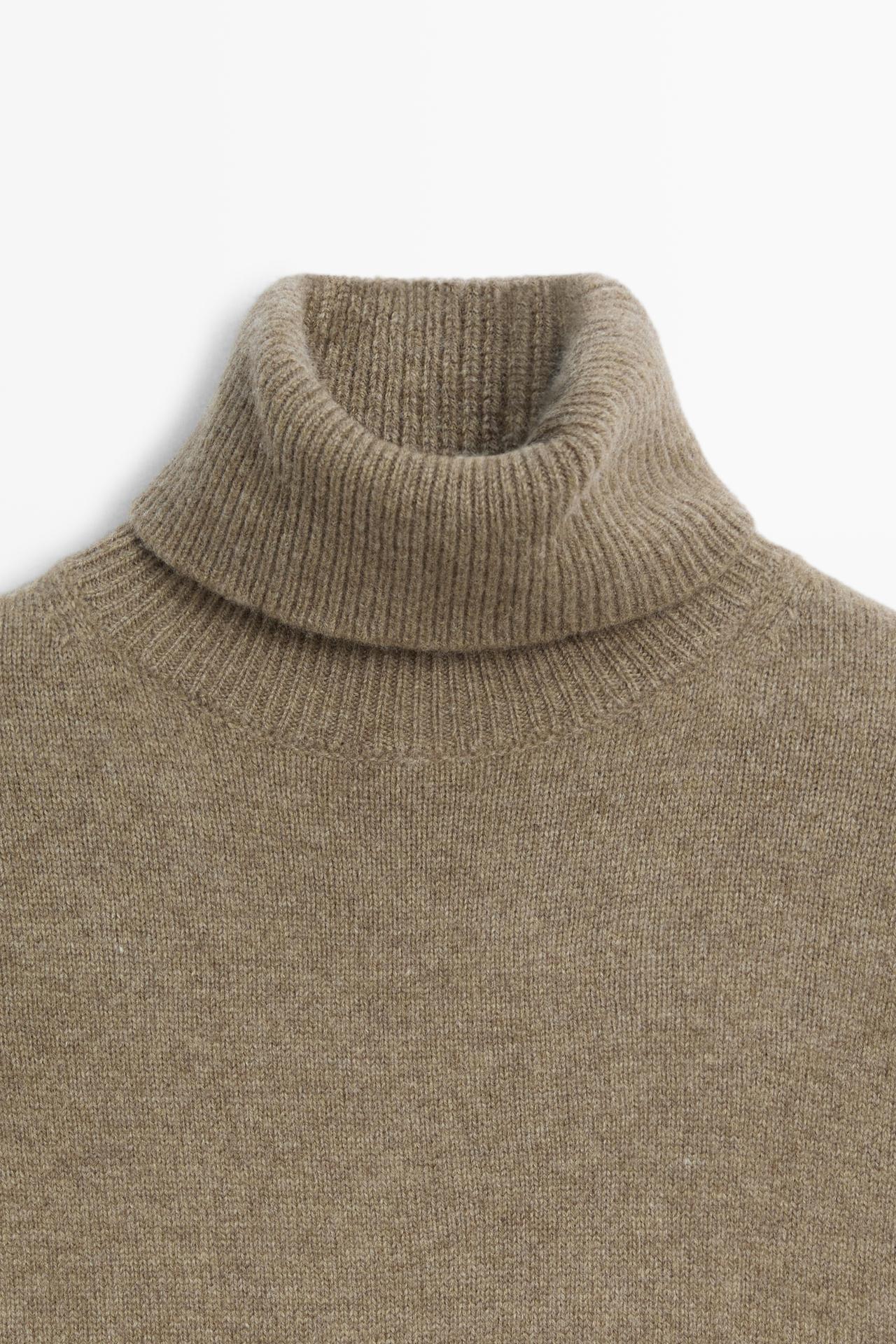 Wool blend turtleneck knit sweater — GREENISH