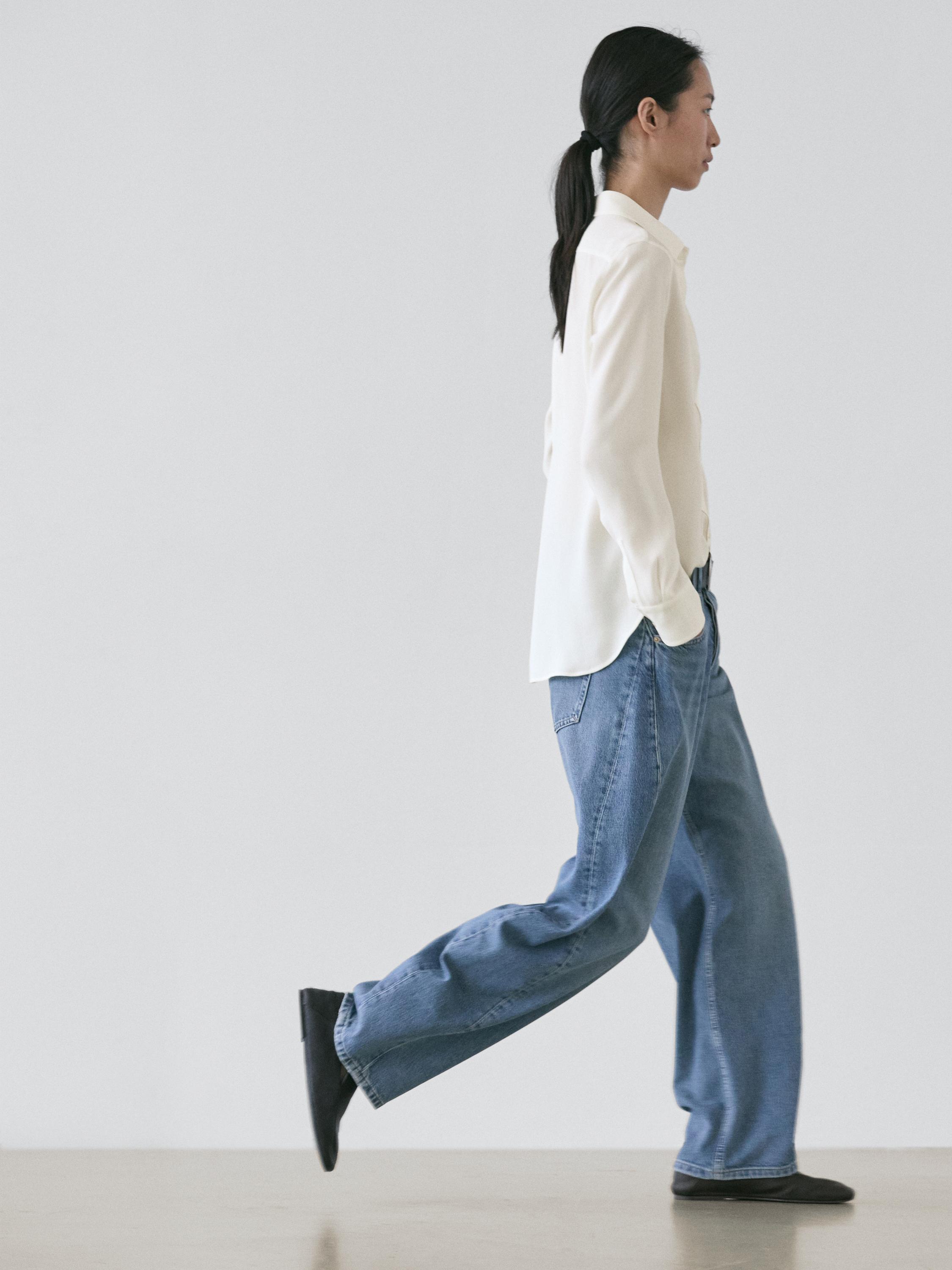 Flowing shirt with shirt collar — Off white