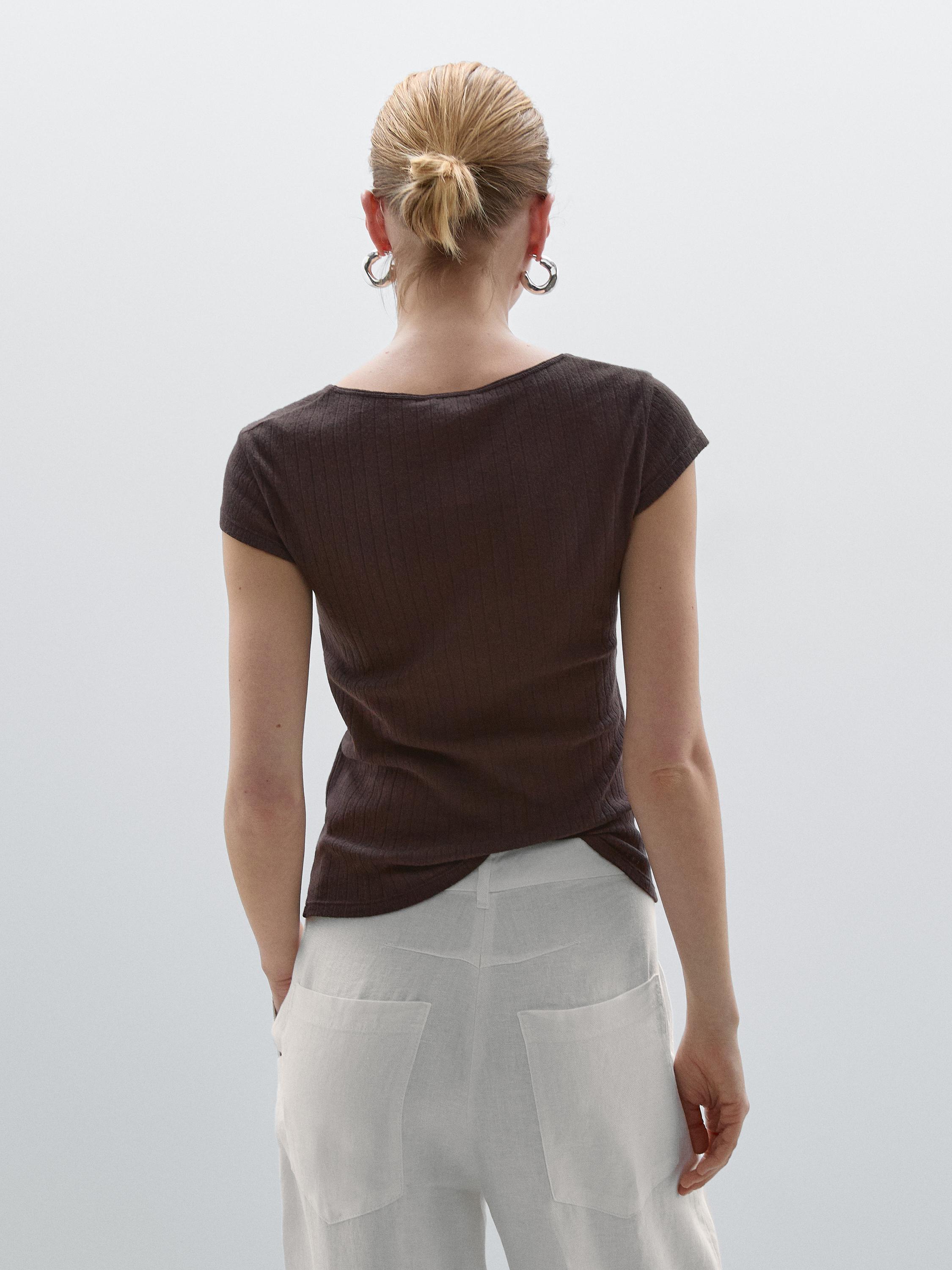 Maglietta in maglia traforata