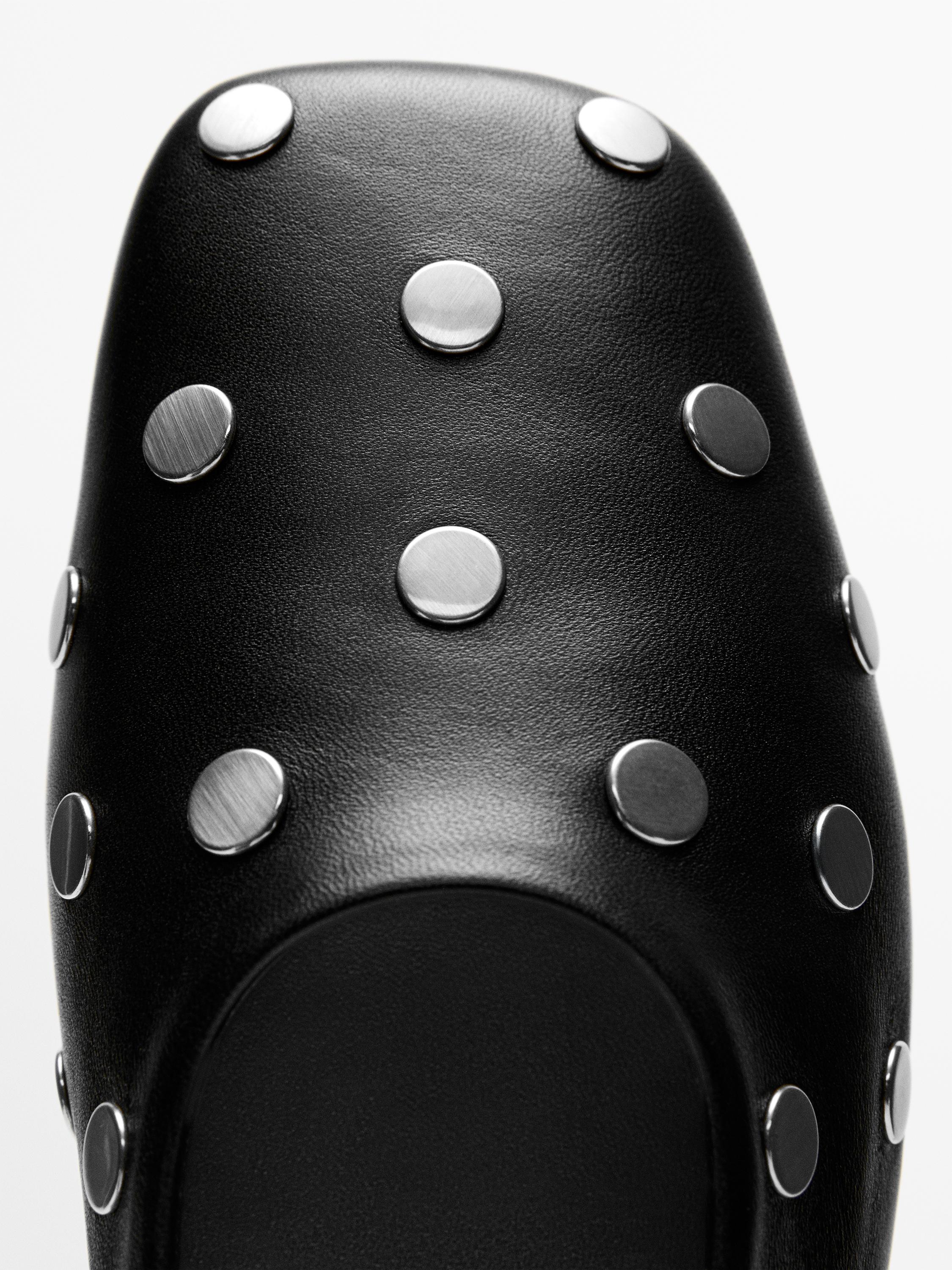 Studded ballet flats with square vamp — BLACK
