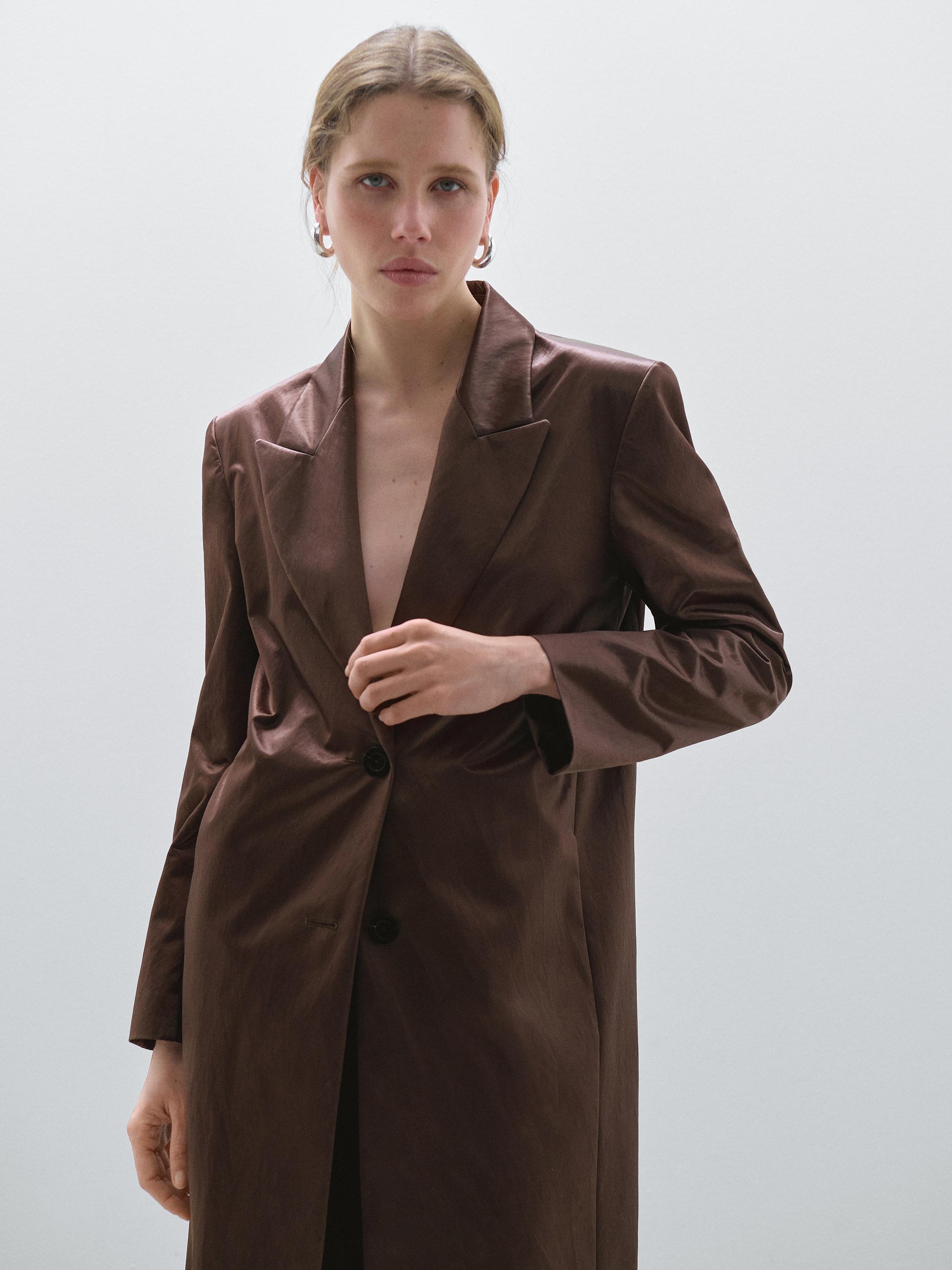 Long satin coat - Studio