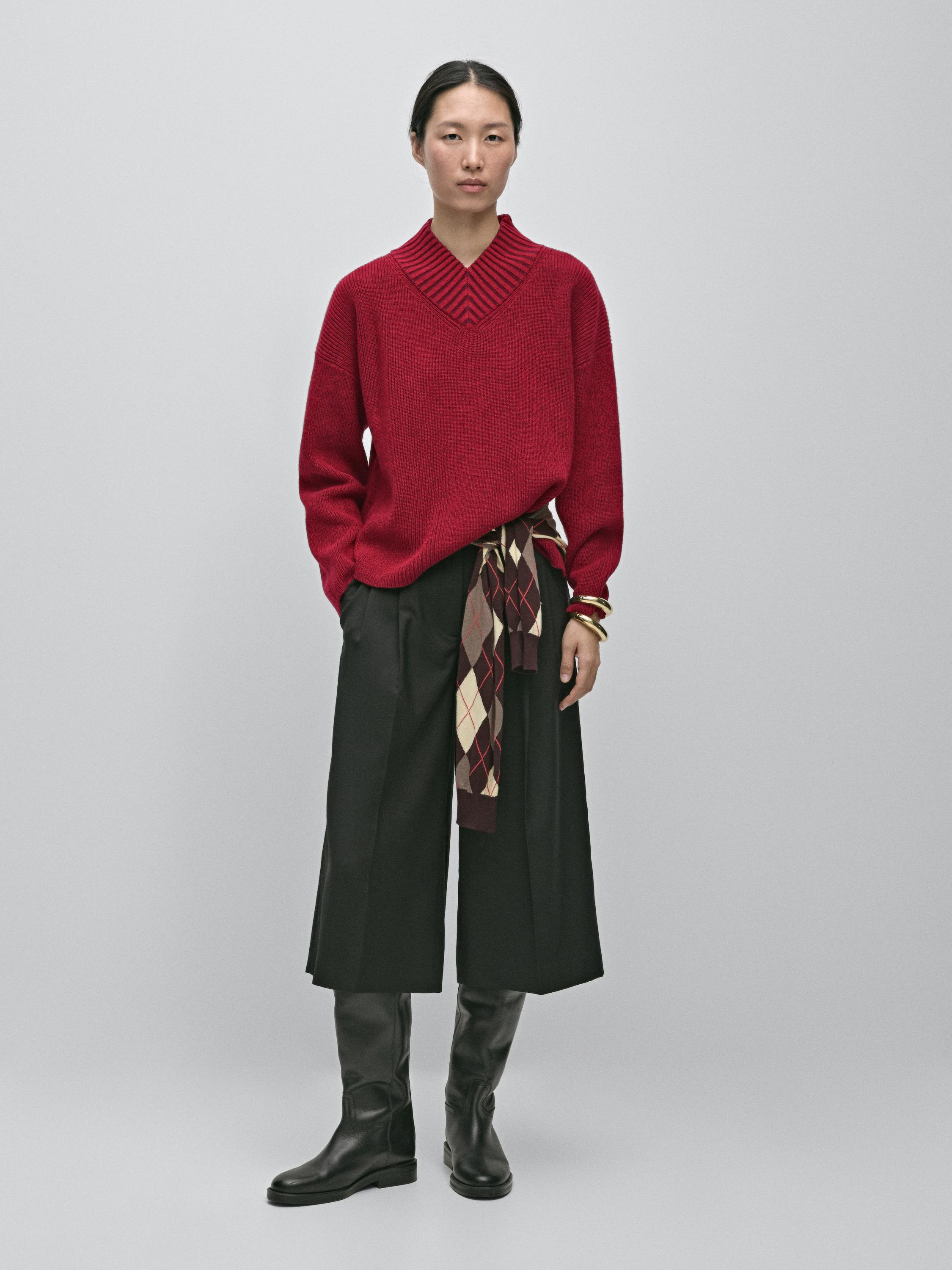 Knit wool blend sweater