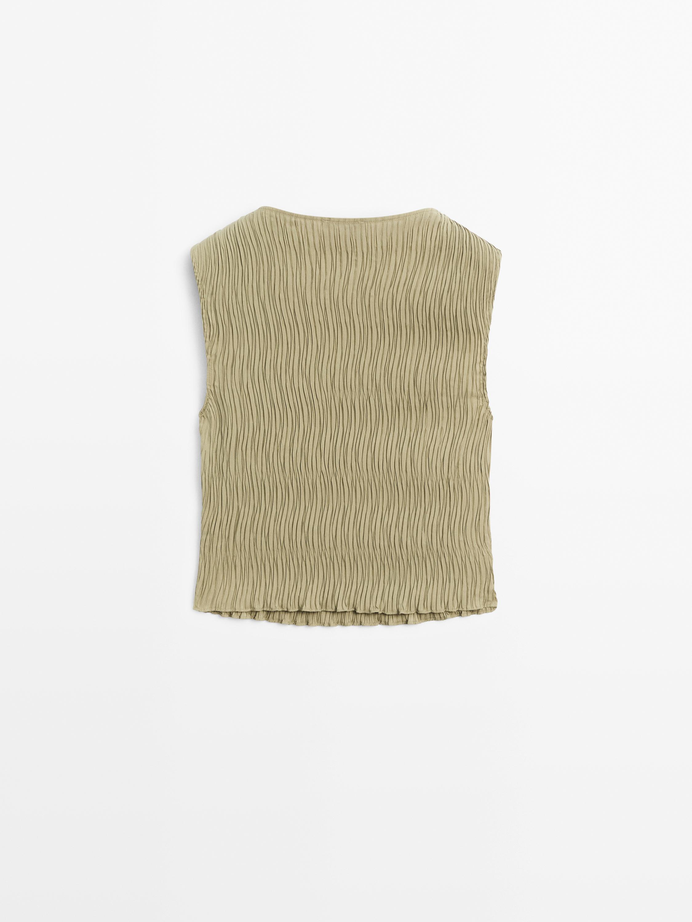Creased-effect pleated top