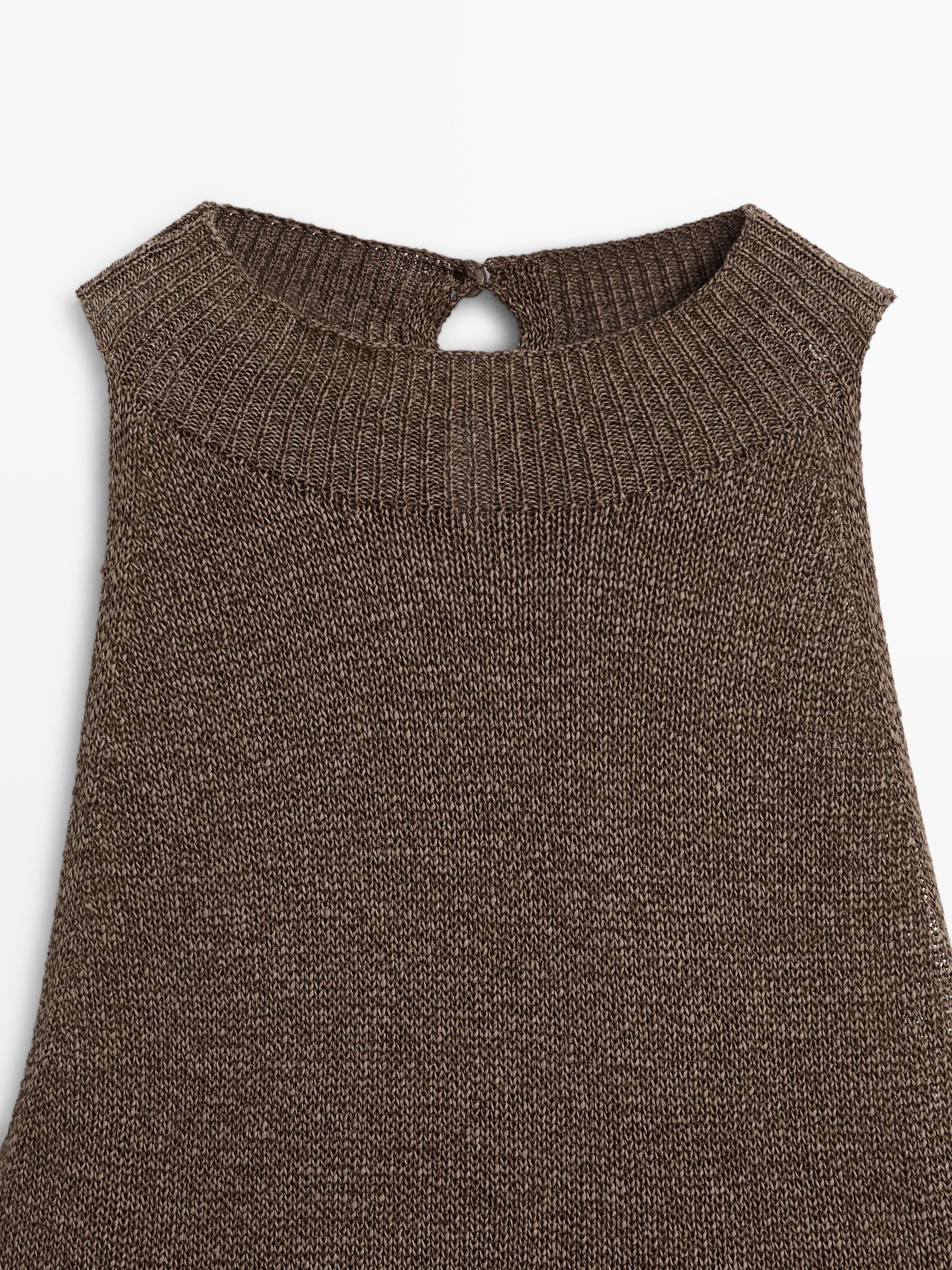 Total look asymmetric halter knit top — BROWN