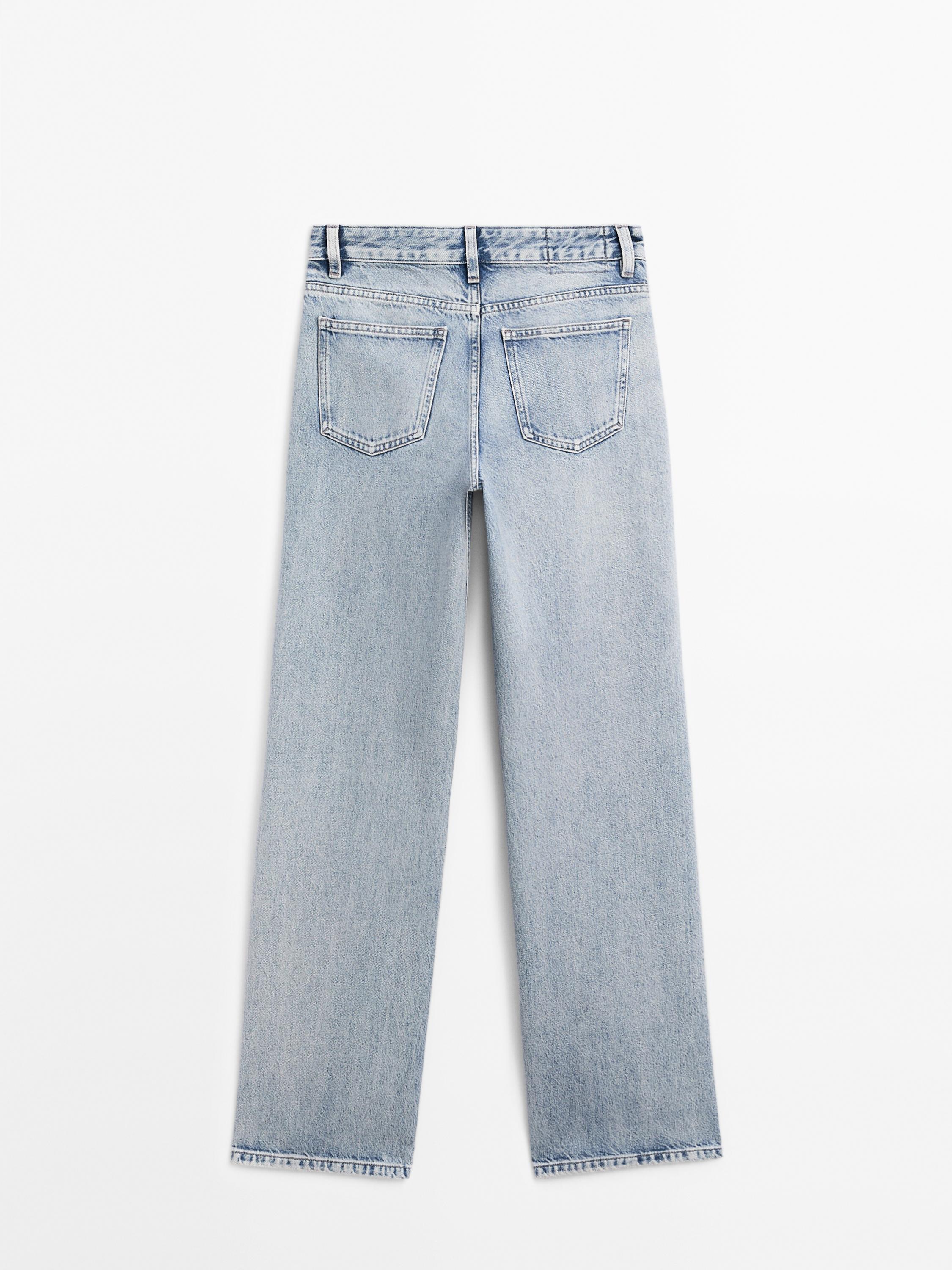 Mid-waist wide-leg jeans
