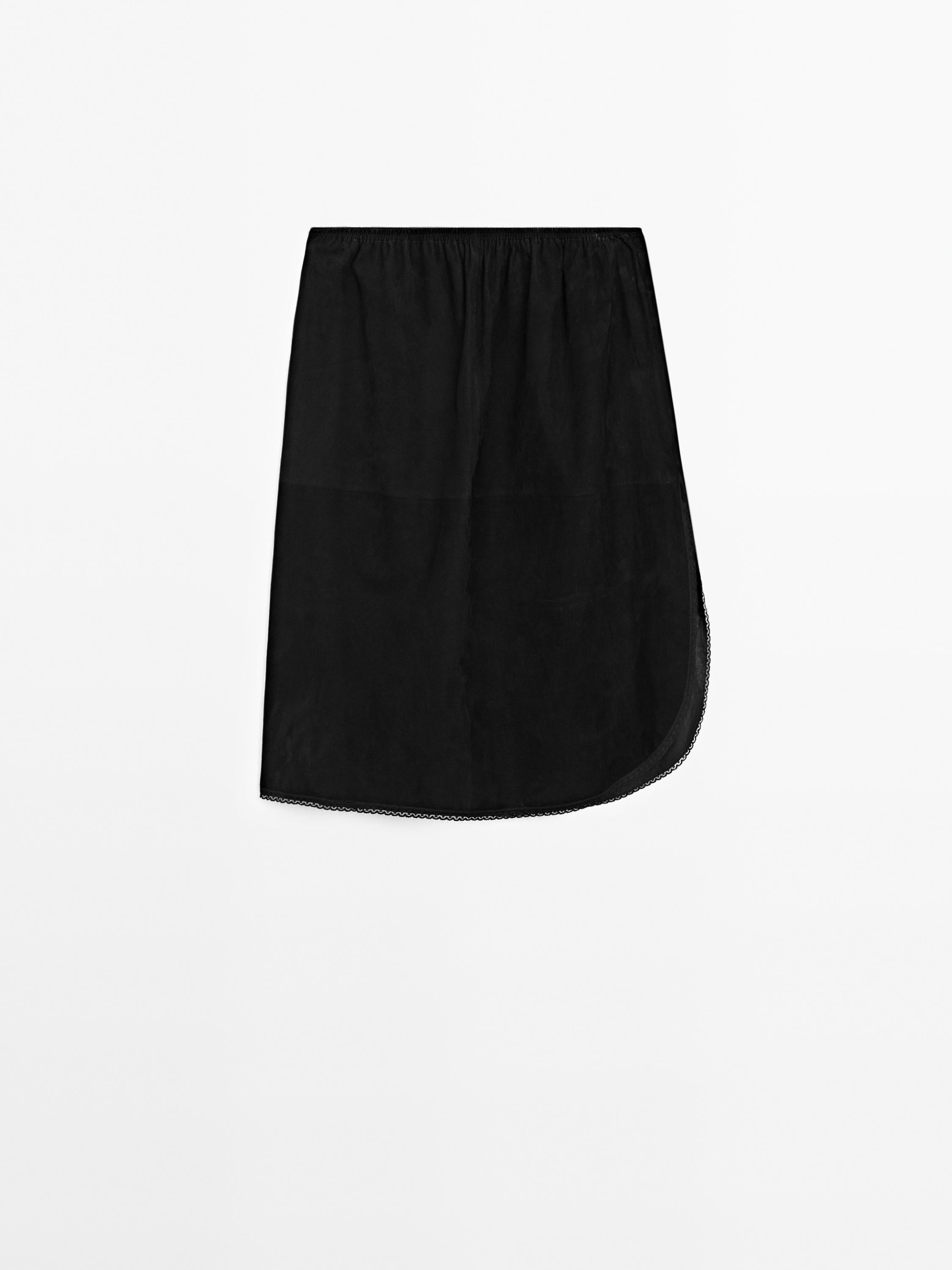 Jupe détail dentelle cuir finition daim