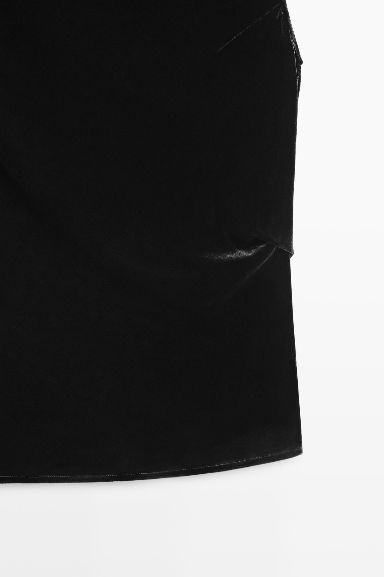 Asymmetric top with back neckline detail — BLACK