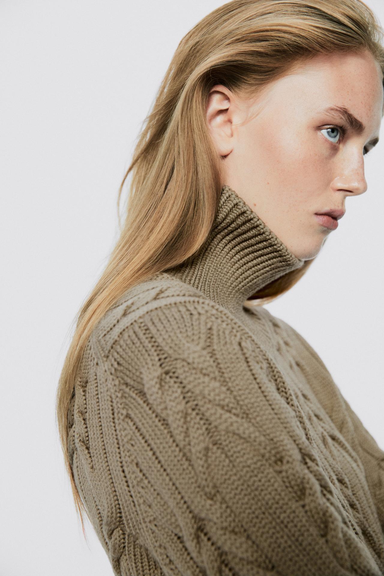 100% wool cable-knit sweater - LIMITED EDITION — BEIGE