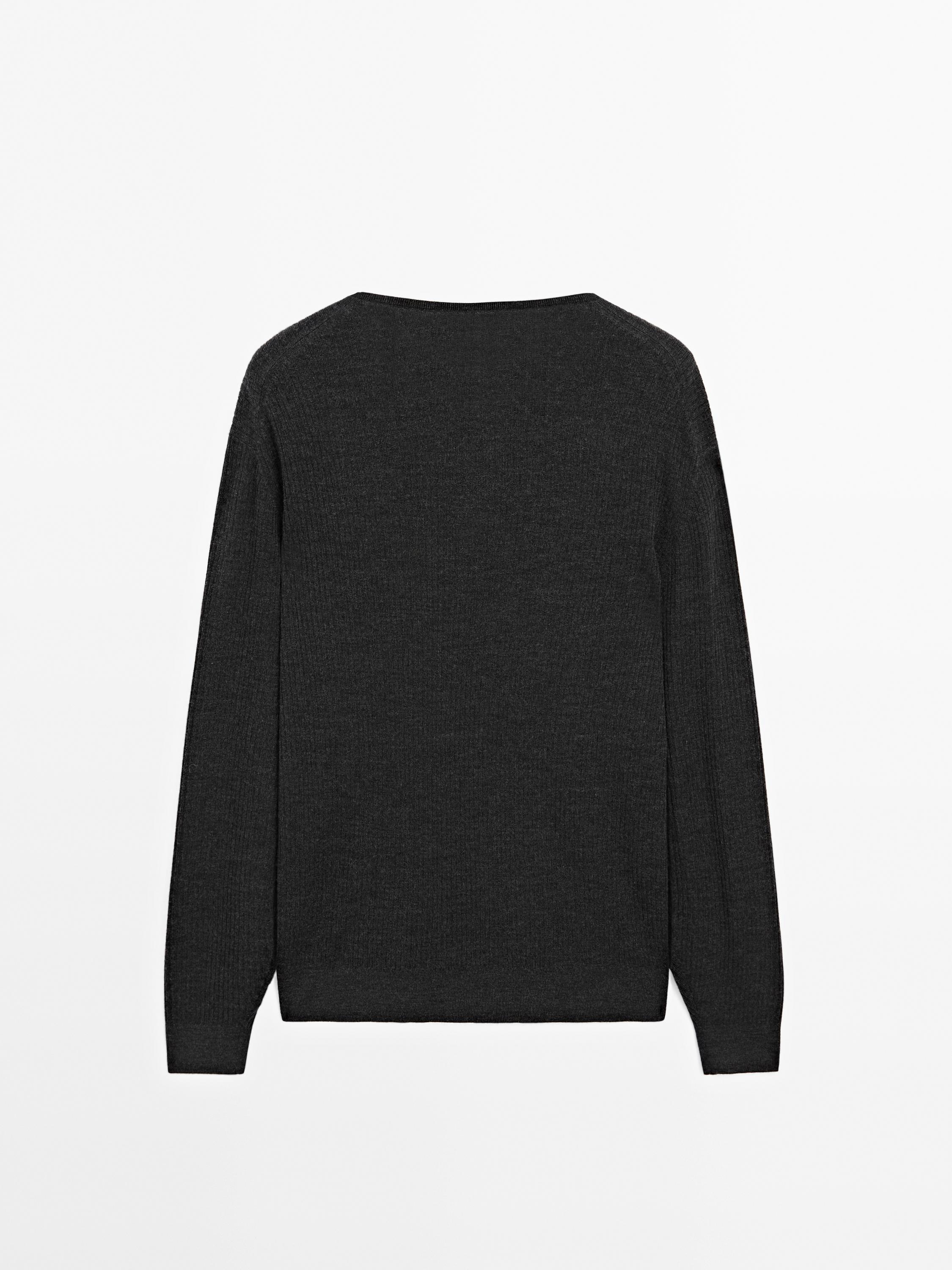 Maglia lavorata 100% lana merino