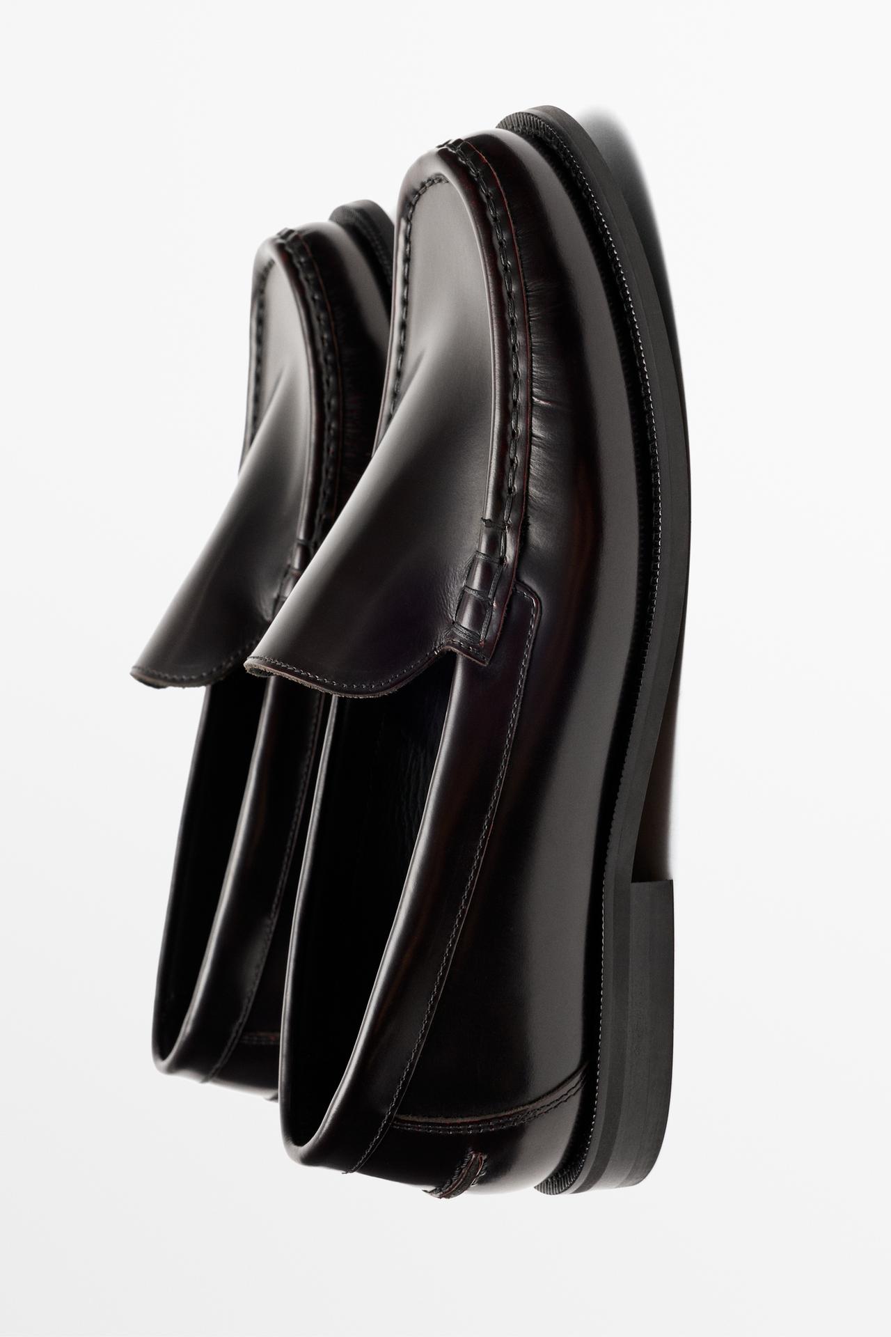 Smooth leather loafer — BURGUNDY