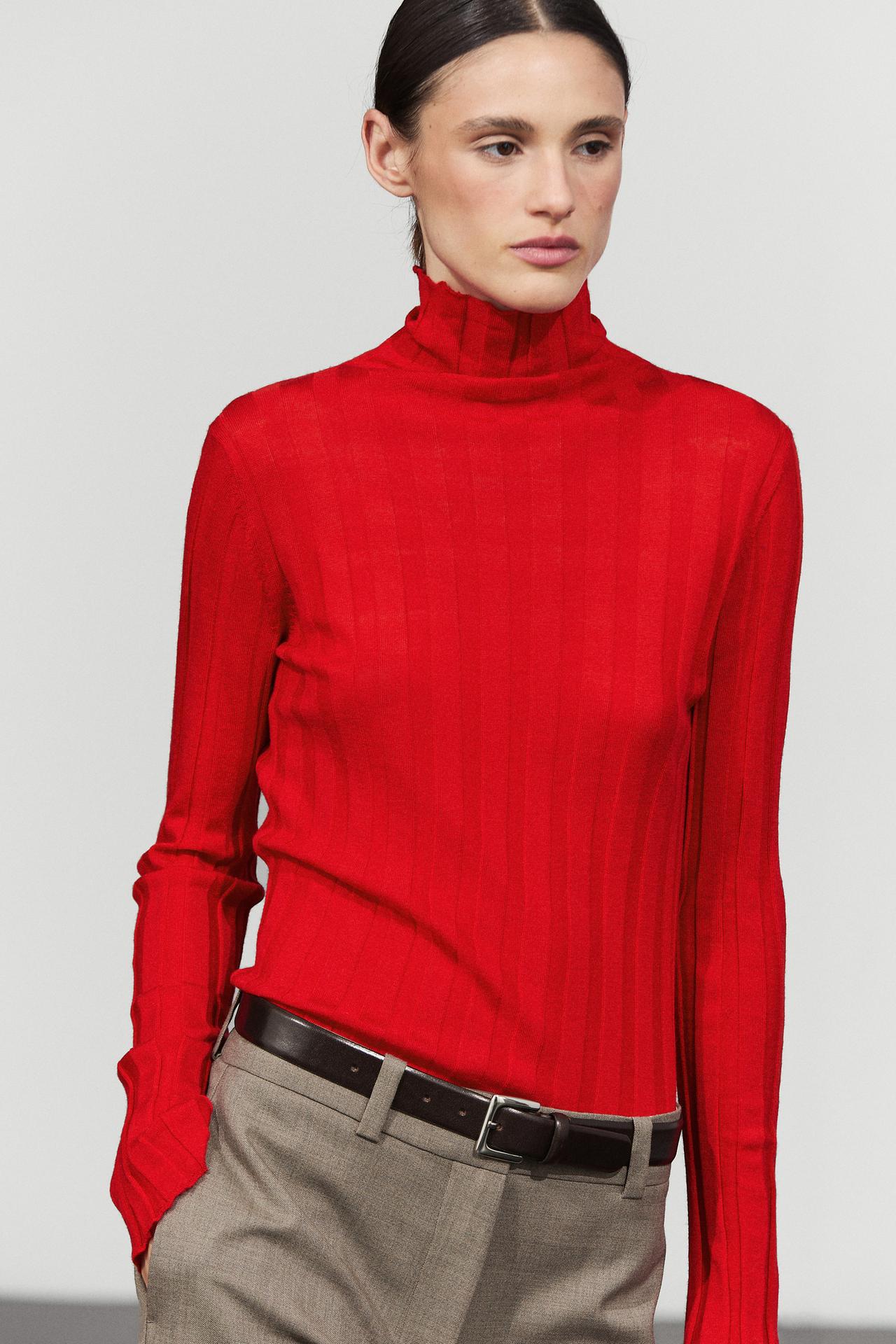 Ribbed high neck knit sweater — RED