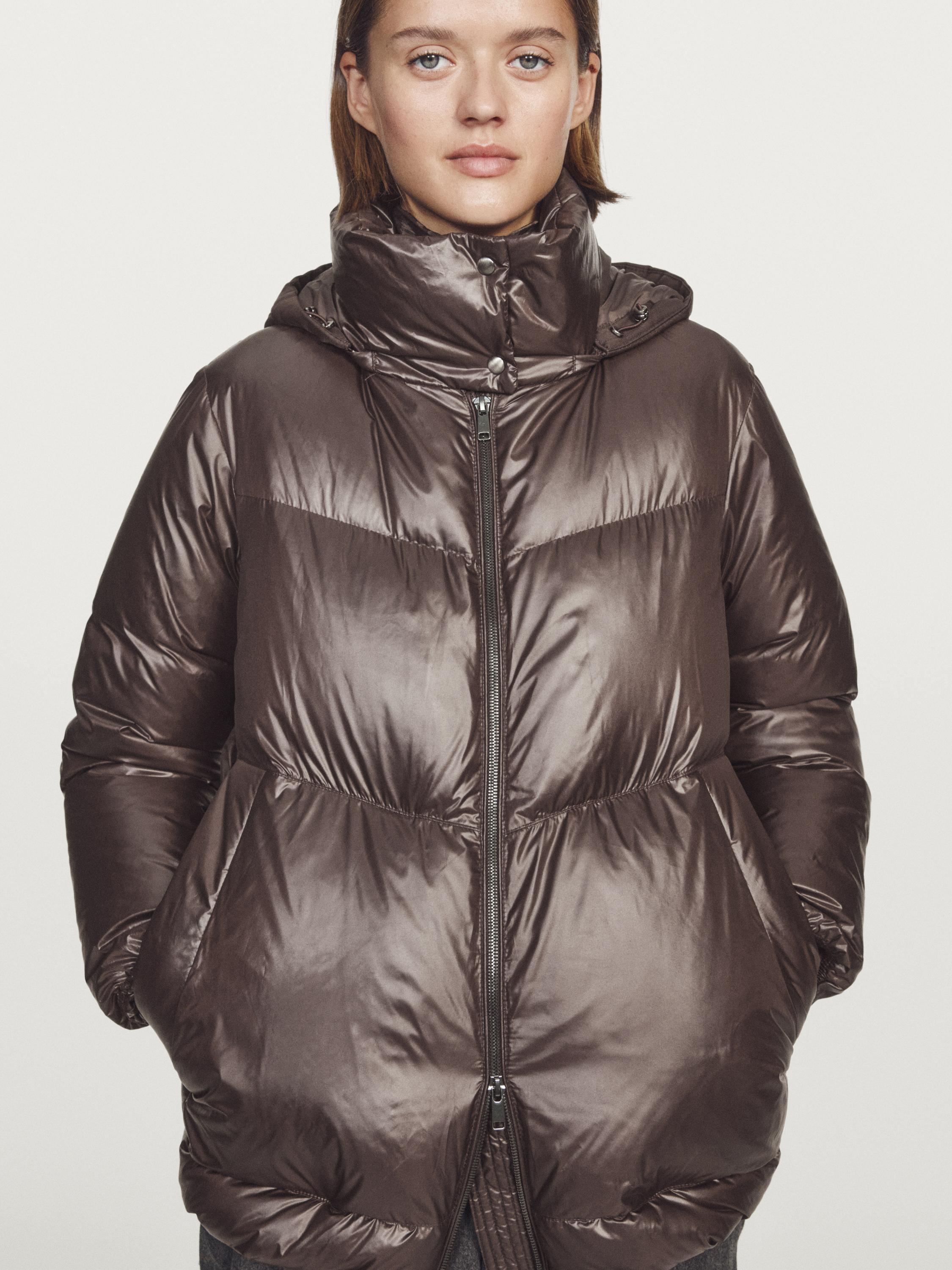 Water-repellent shiny down jacket with detachable hood · Brown