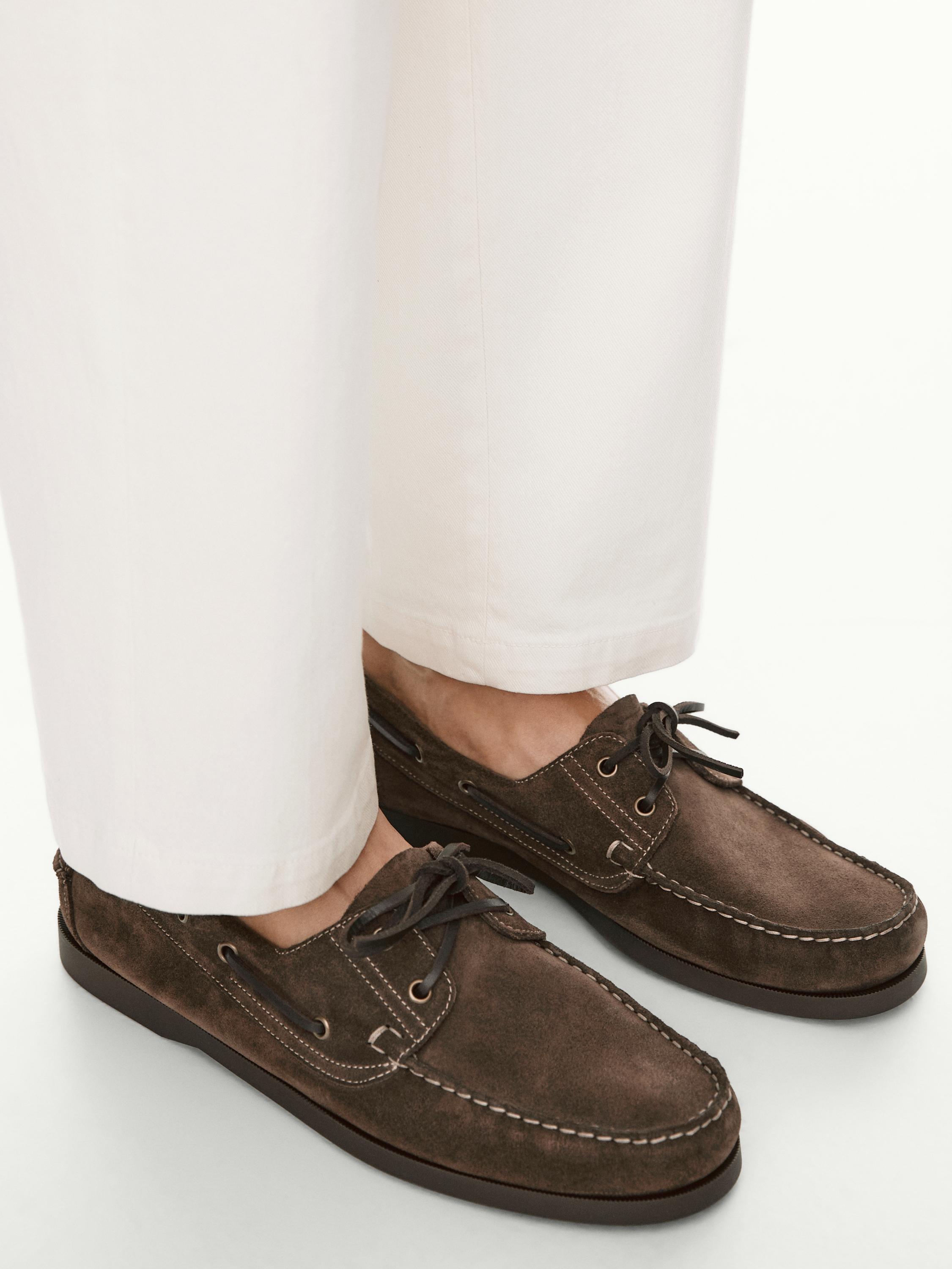 Leather deck shoes — STONE