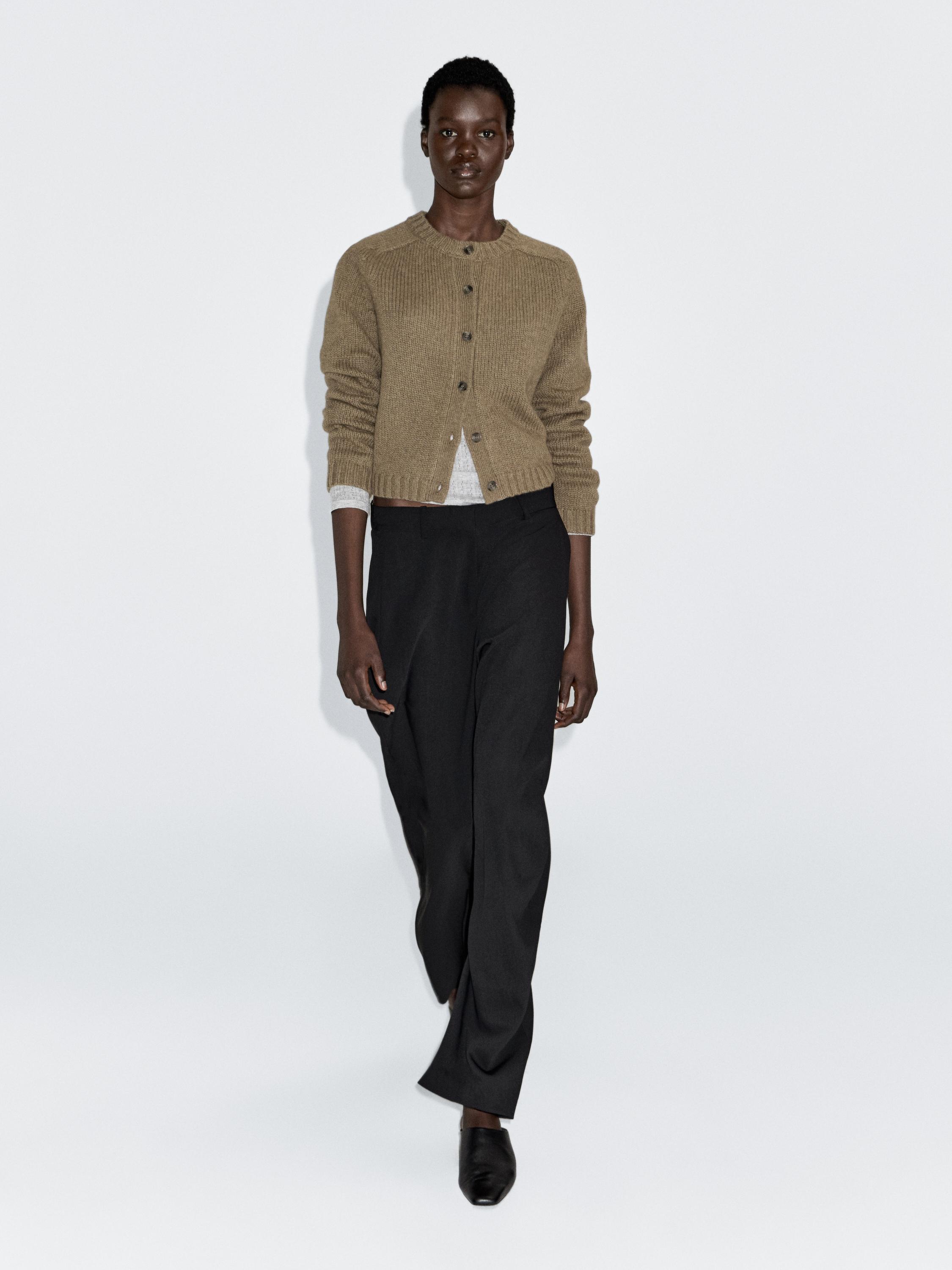 100% wool raglan sleeve knit cardigan