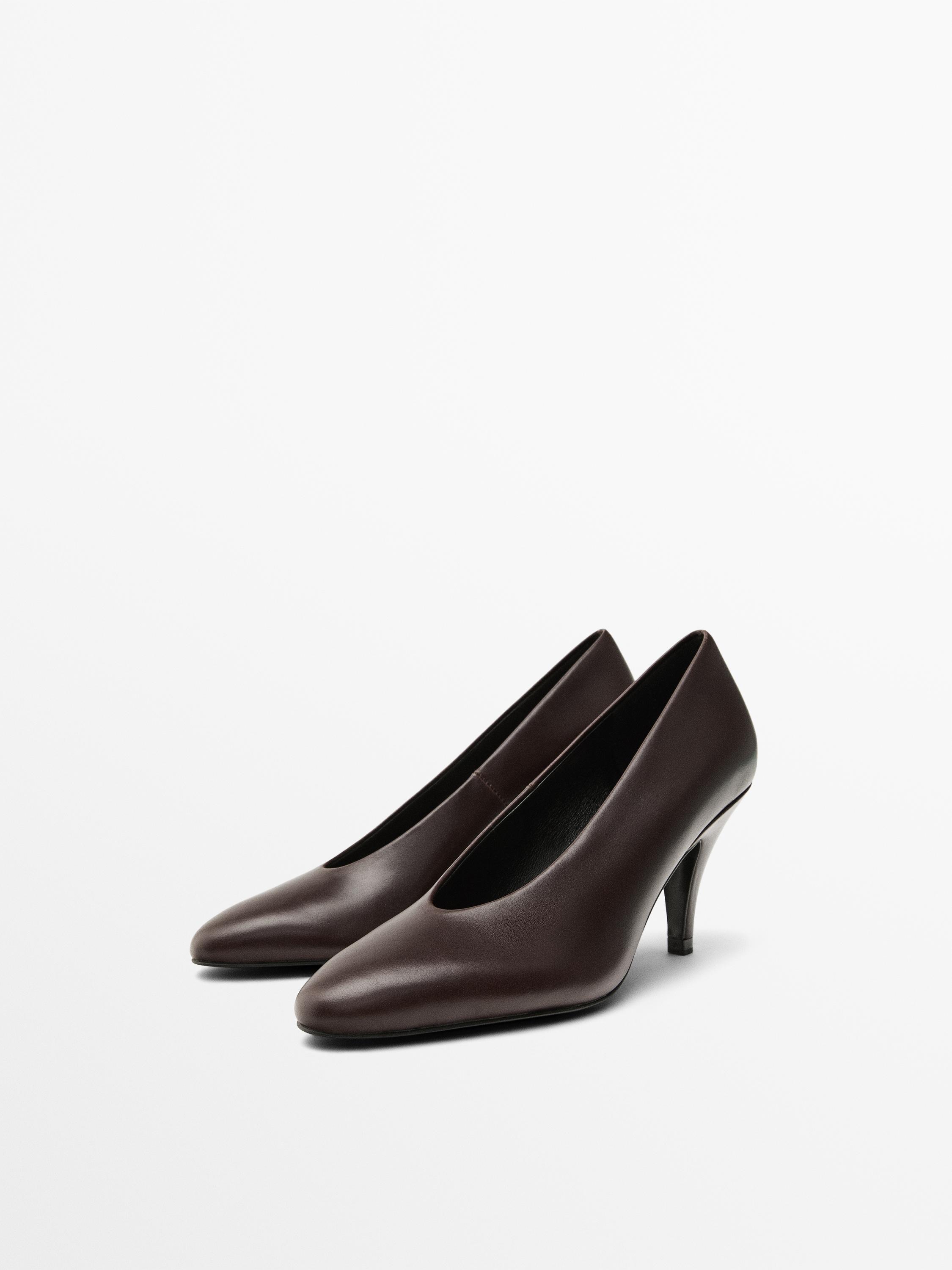 High-heel shoes