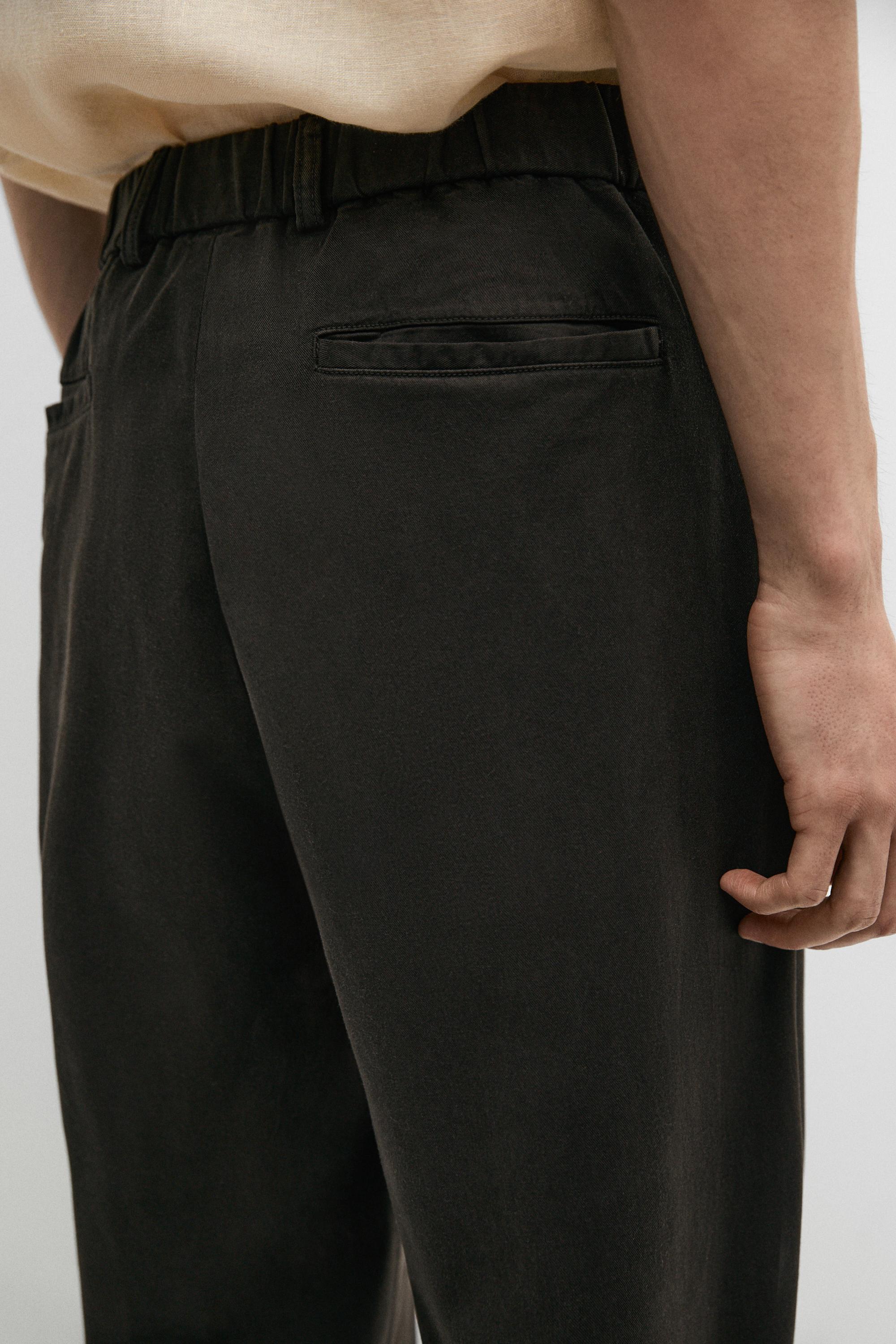 Jogger fit trousers — BROWN