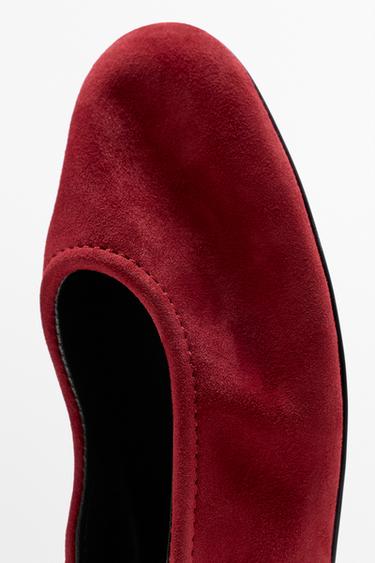 Suede ballerinas with round toe — RED 8