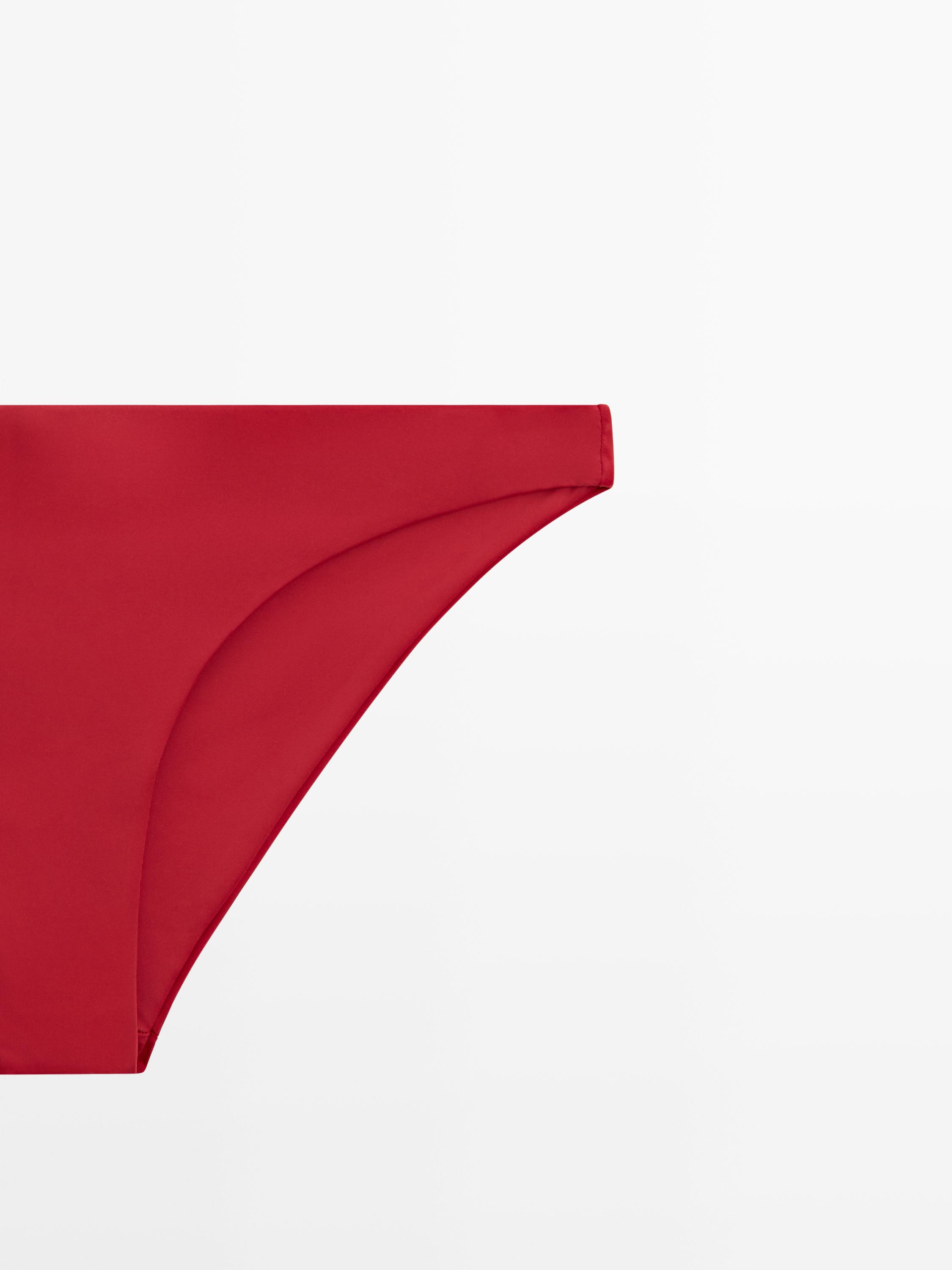 Düz renk bikini altı