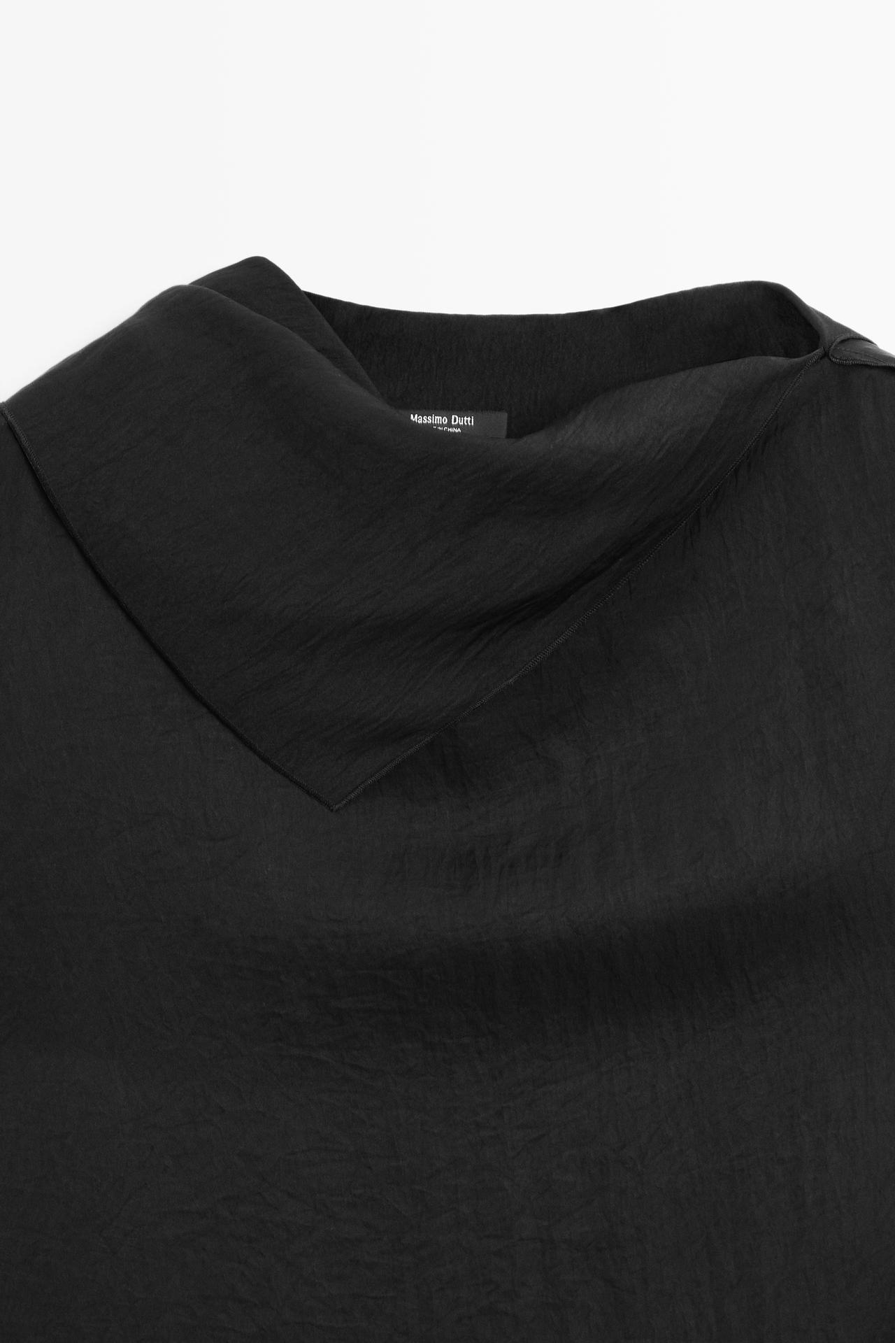 Flowing lace-detail top — BLACK