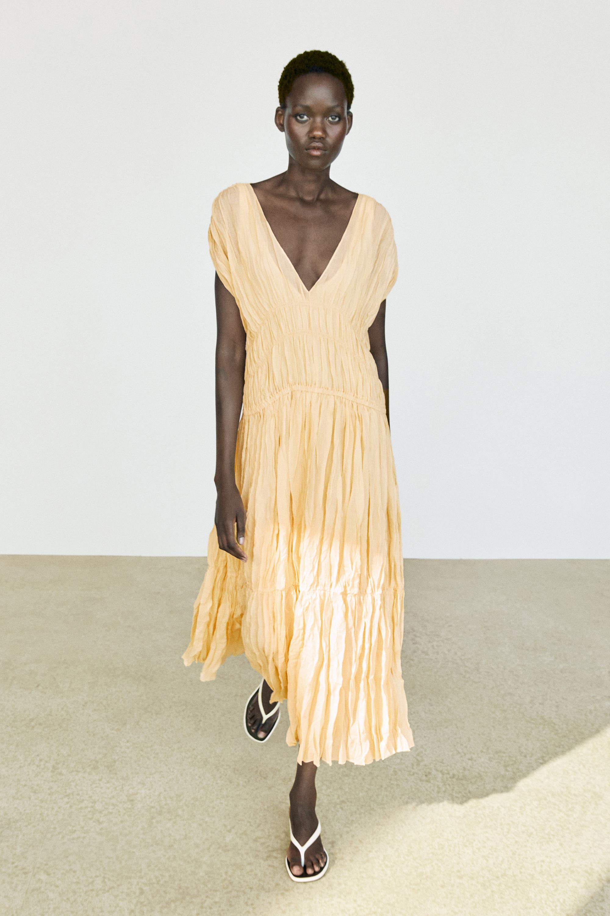 Flowing gathered midi dress — YELLOW