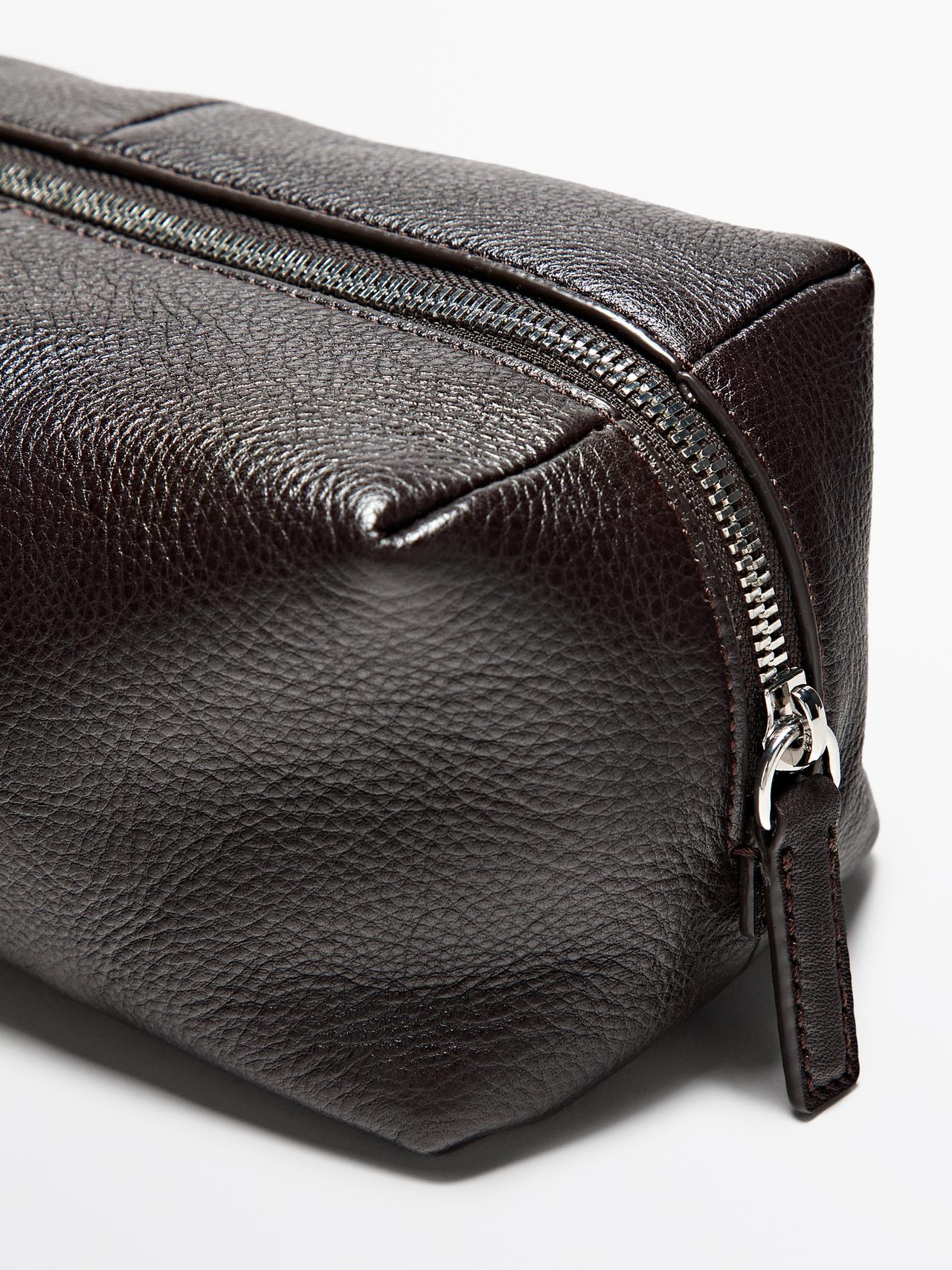 Nappa leather toiletry bag with zip — BROWN