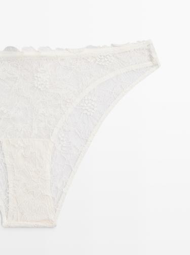 Scalloped lace briefs — CREAM 7