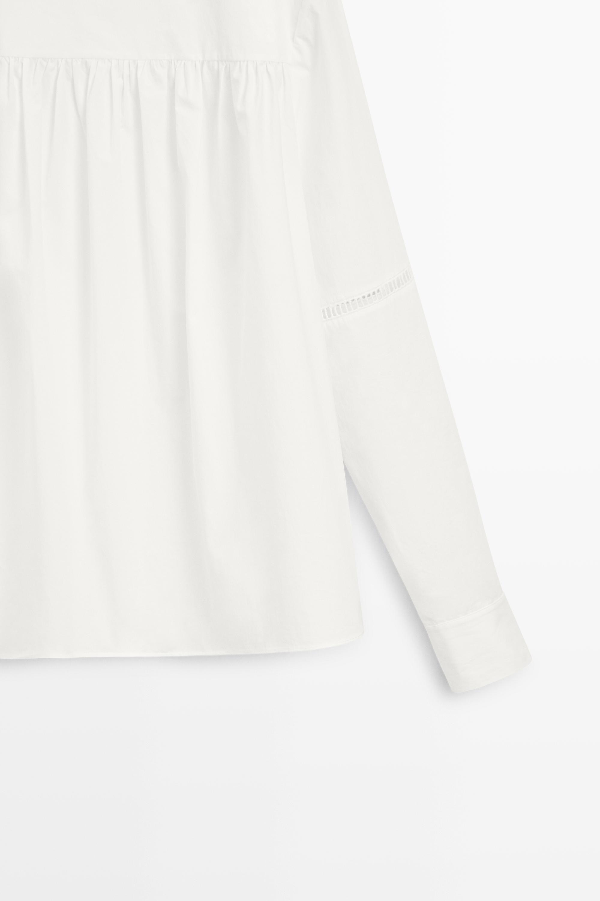 100% Cotton Puffed Sleeve Blouse - STUDIO — Off white