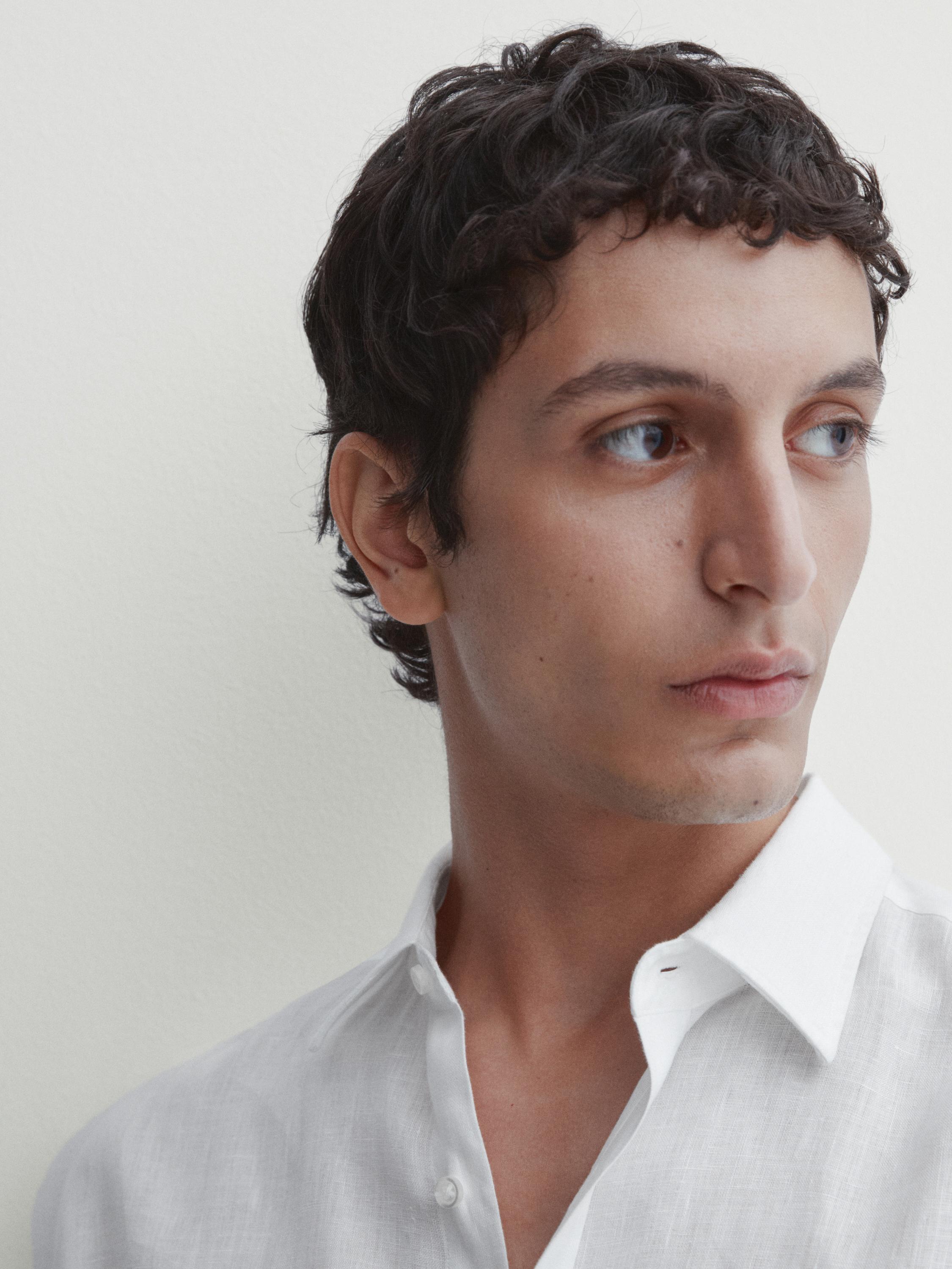 Slim-fit 100% linen shirt