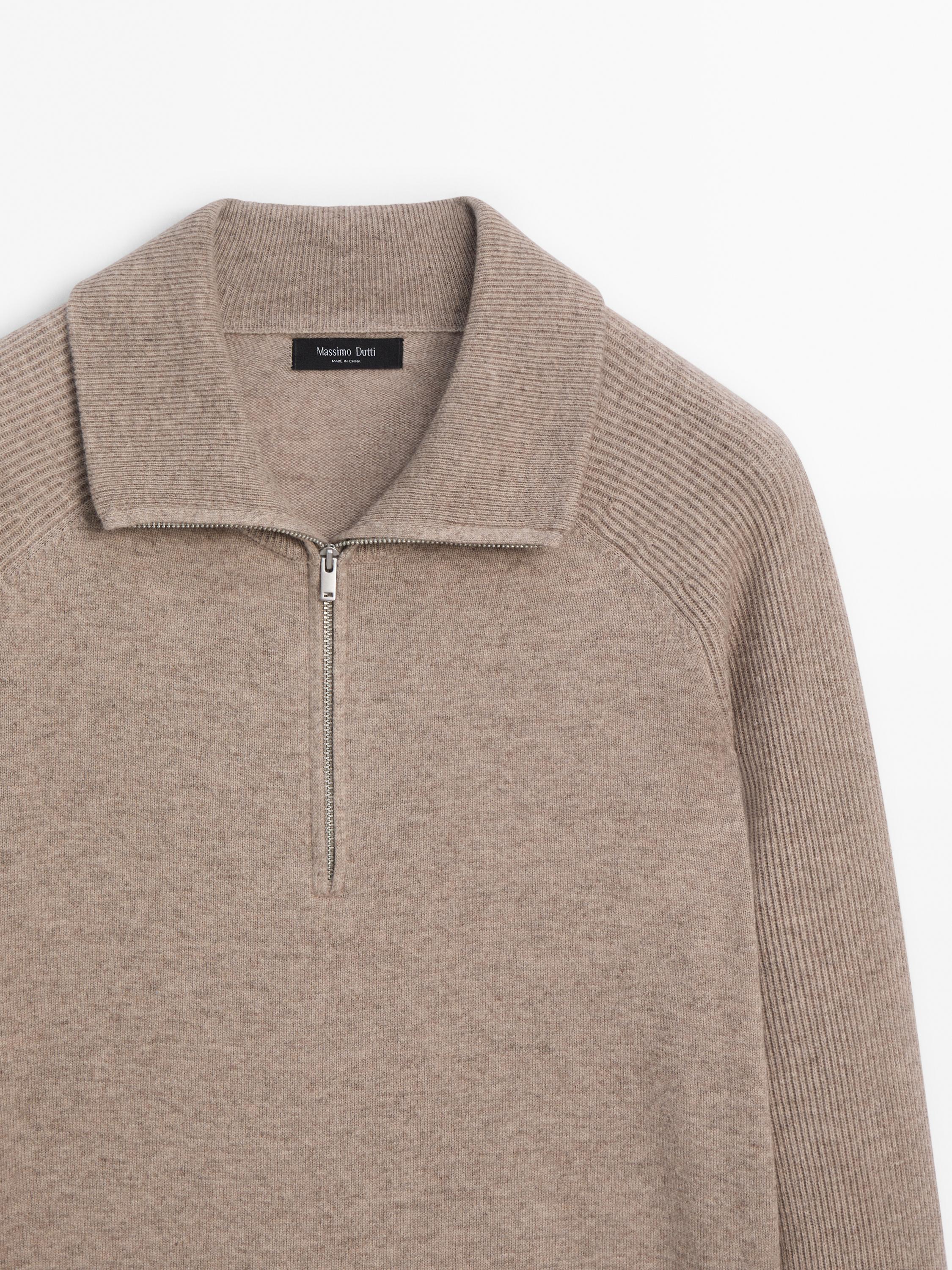 Mock neck knit sweater