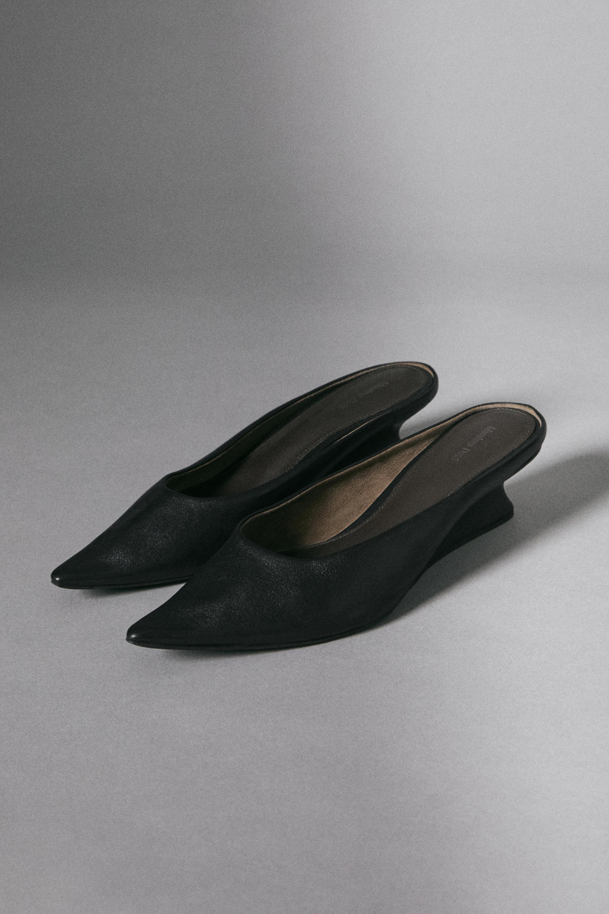 Wedge heel mule — BLACK
