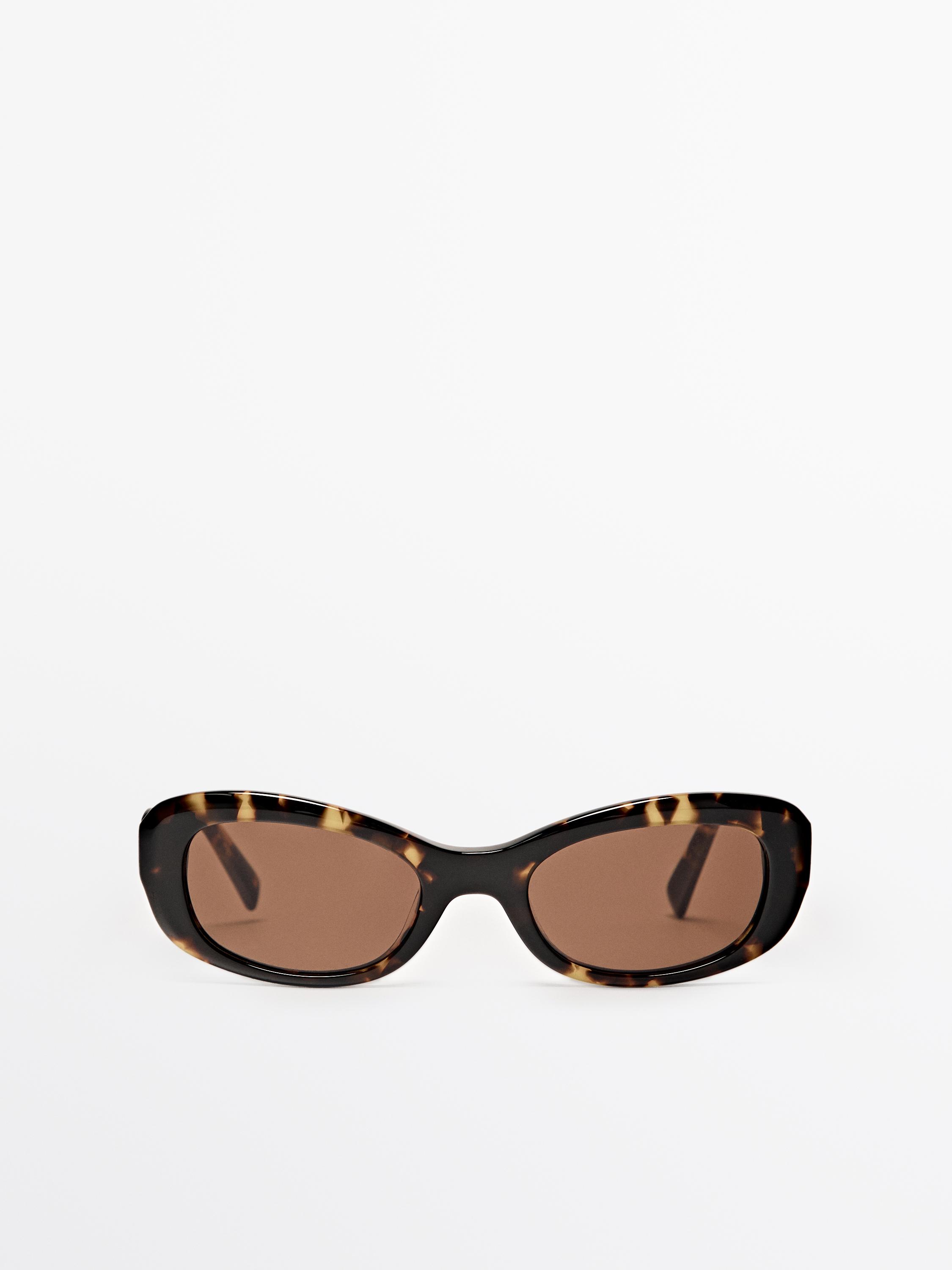 Oval sunglasses