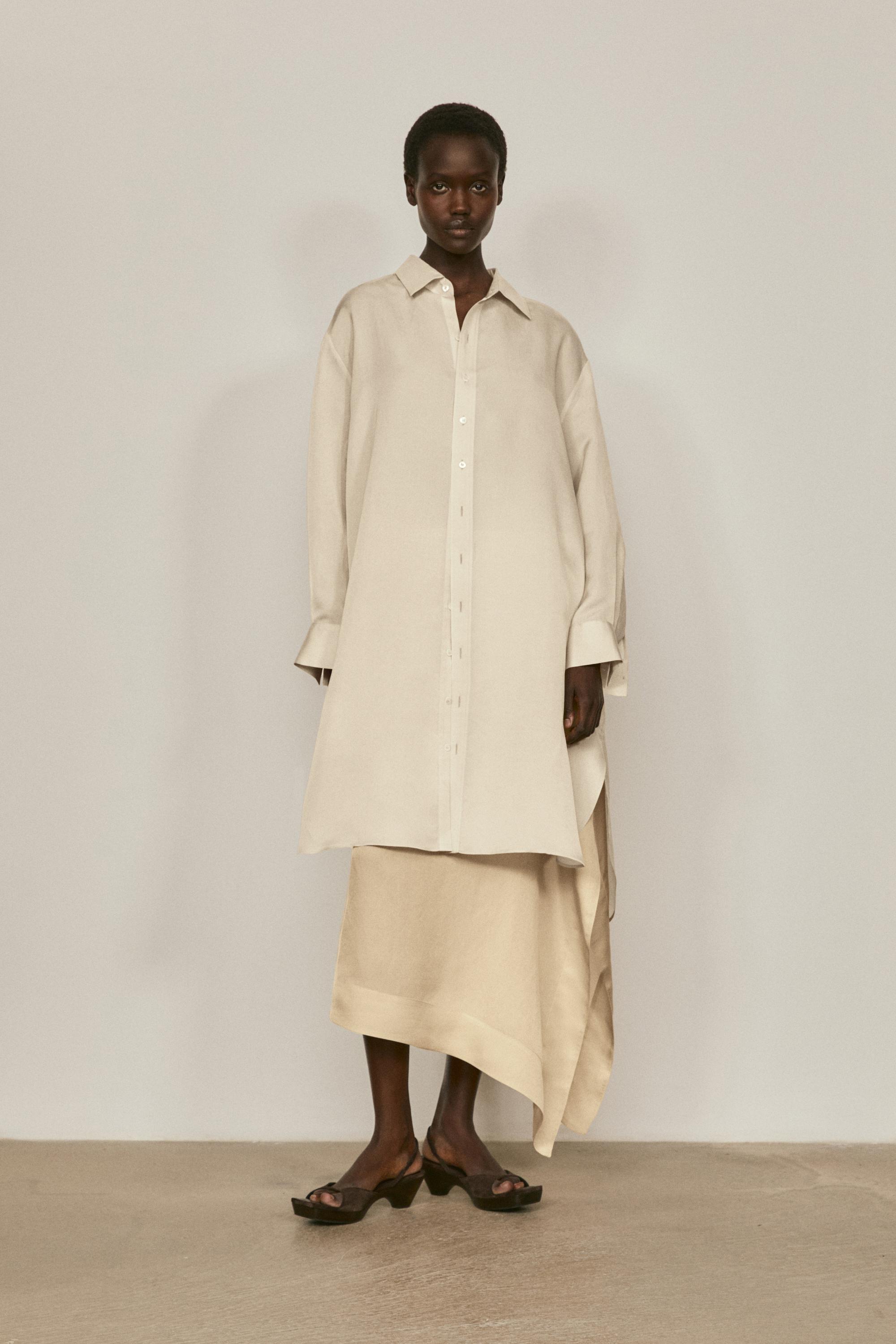 Lange oversized soepelvallende blouse - LIMITED EDITION