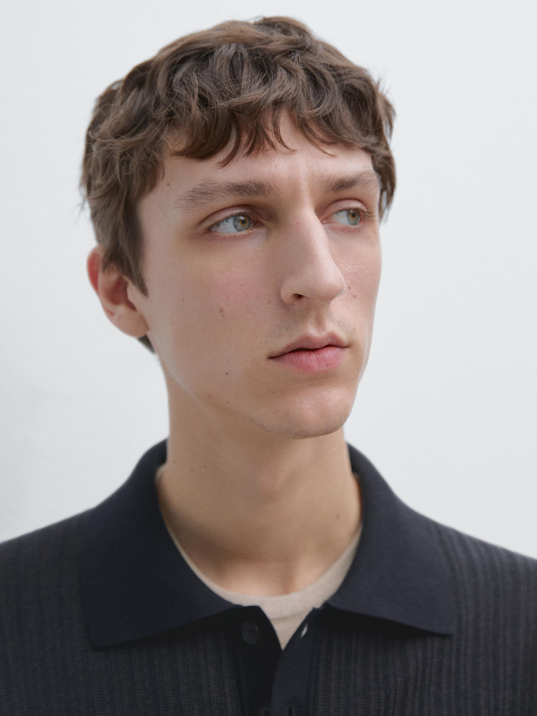 Short sleeve textured knit polo shirt — FADED NAVY
