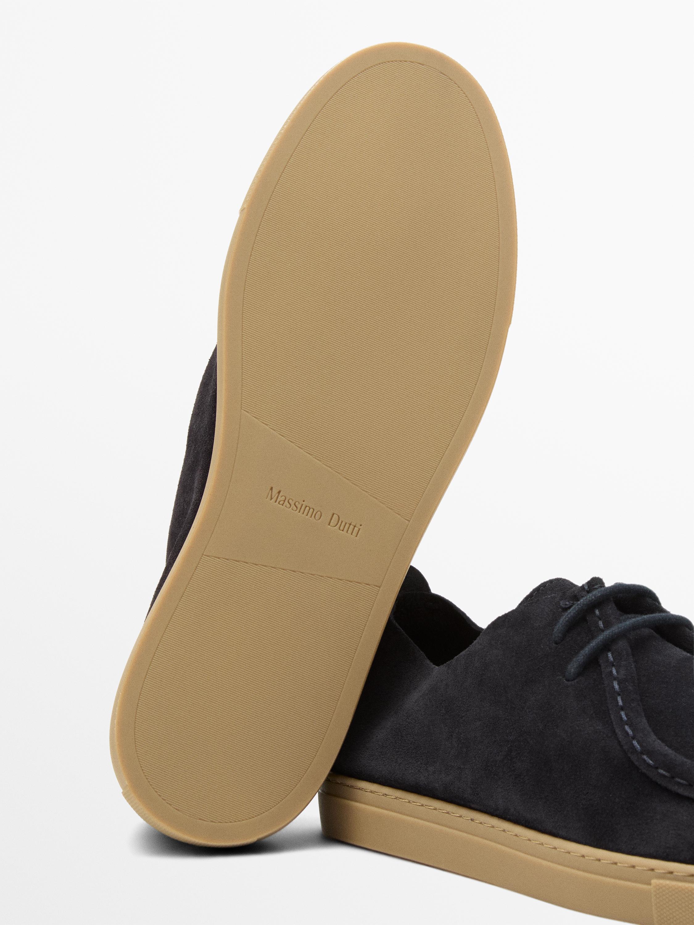 Soft leather moc toe shoes — Dark blue