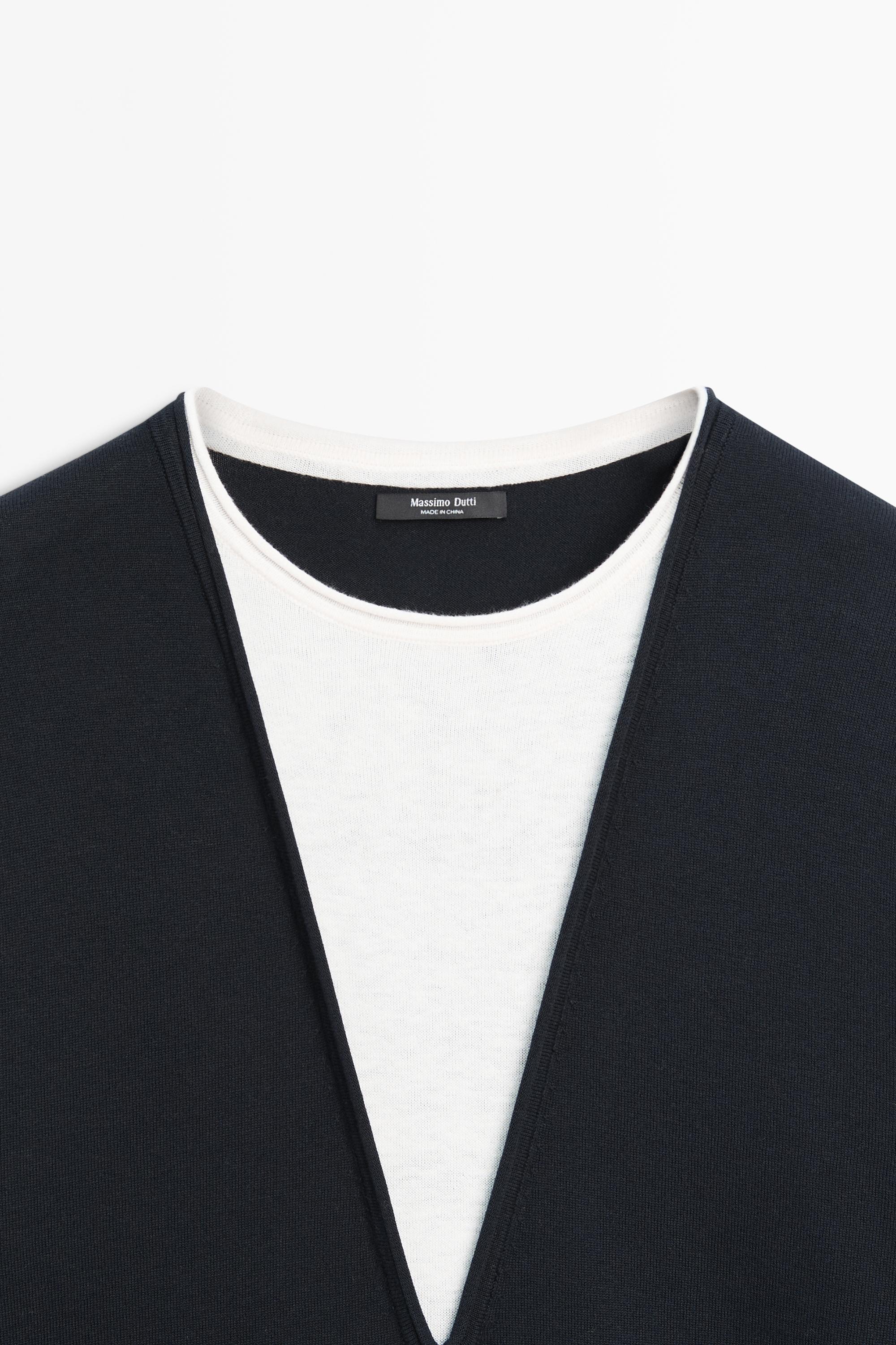 Cotton blend knit sweater with contrast fabric — NAVY BLUE