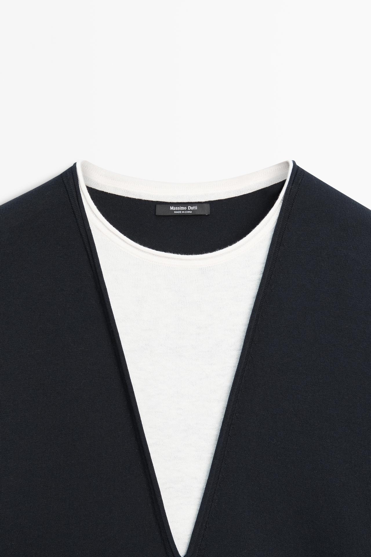 Cotton blend knit sweater with contrast fabric — NAVY BLUE
