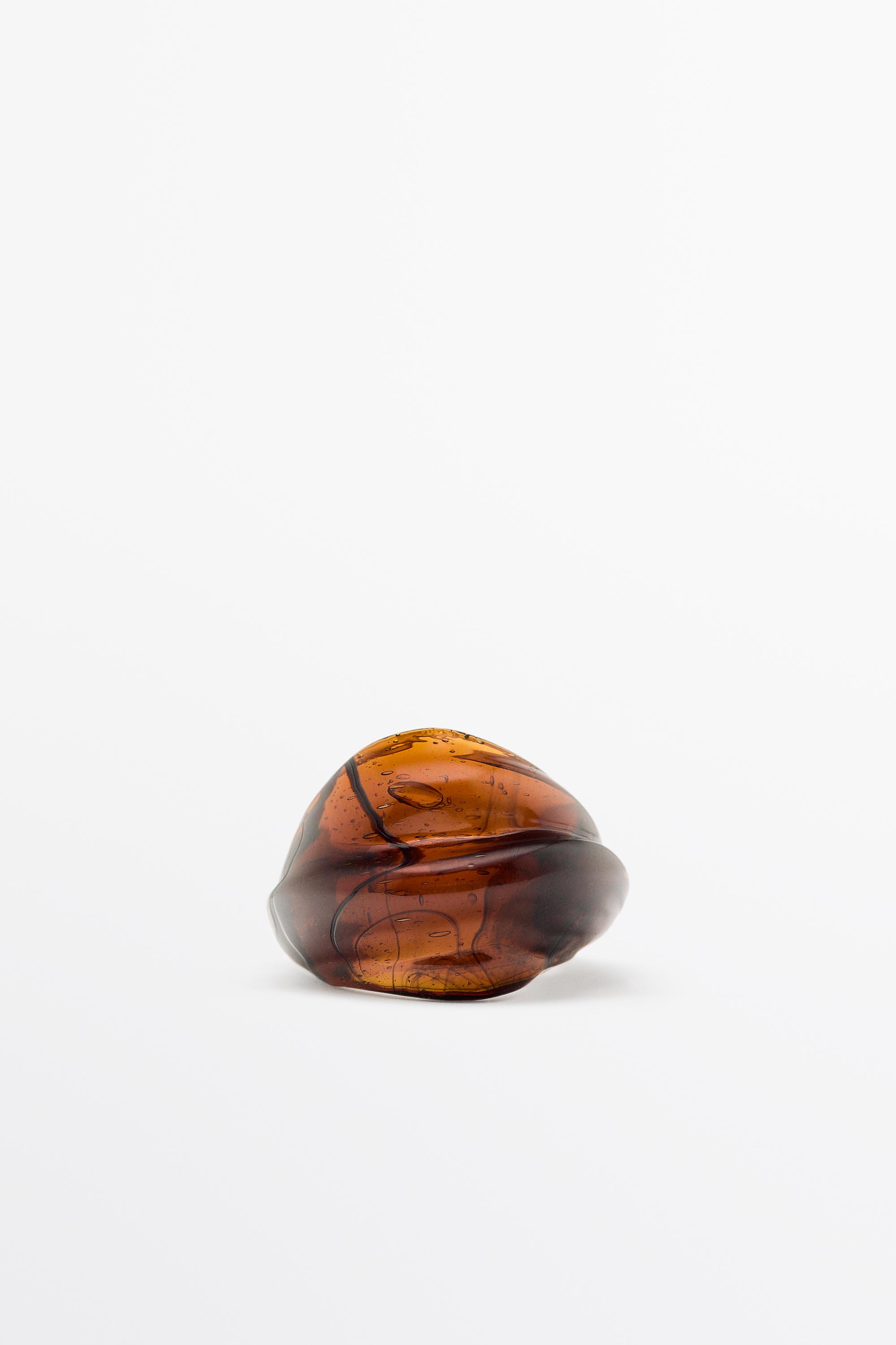 Round volume glass ring — Caramel