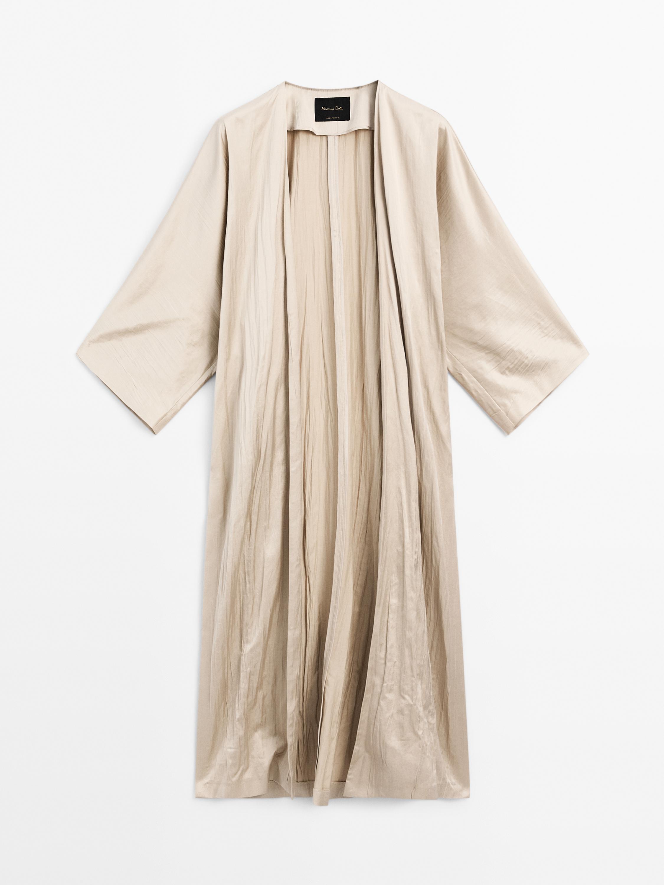 Kimono long satiné et texturé