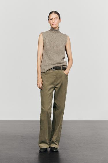 High neck knit vest — BEIGE 8